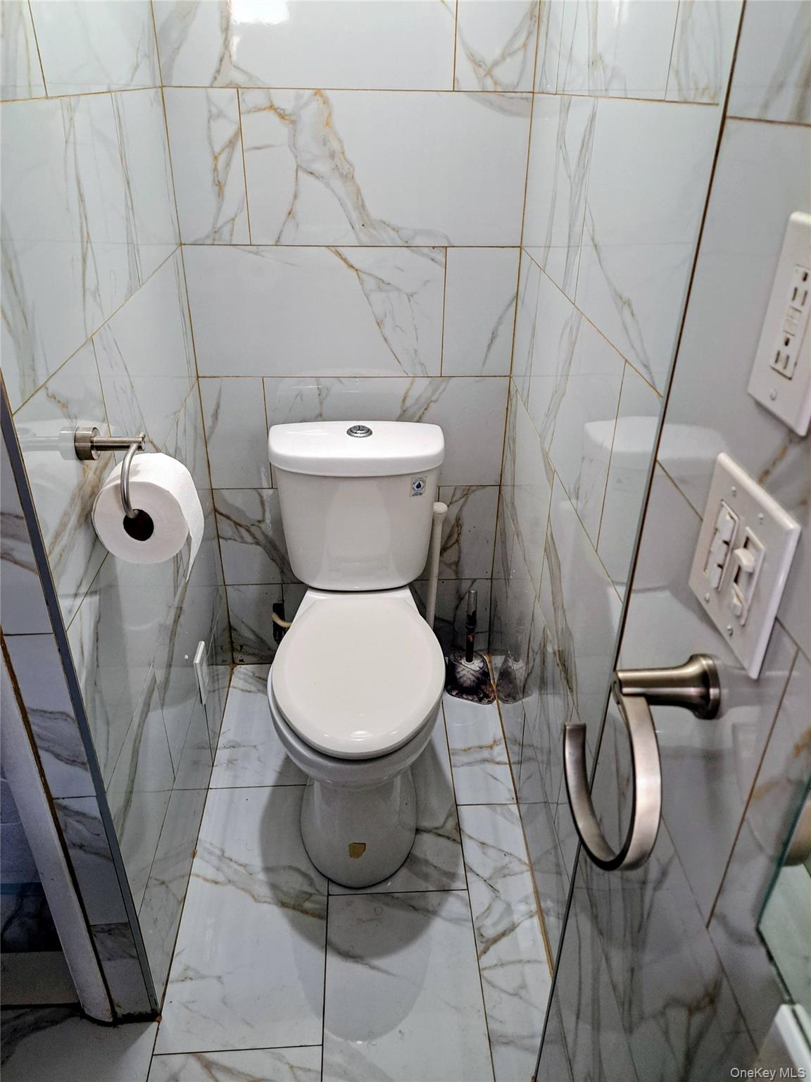 #9 photo, 8839 82nd Avenue, Glendale , NY 11385