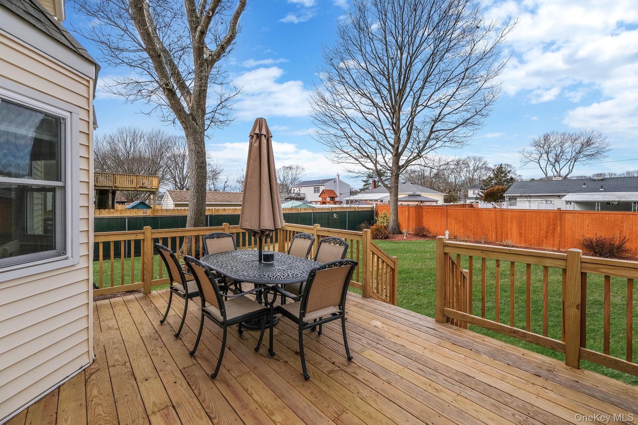 #10 photo, 61 Arpage Drive, सफ़ोक काउंटी Shirley , NY 11967