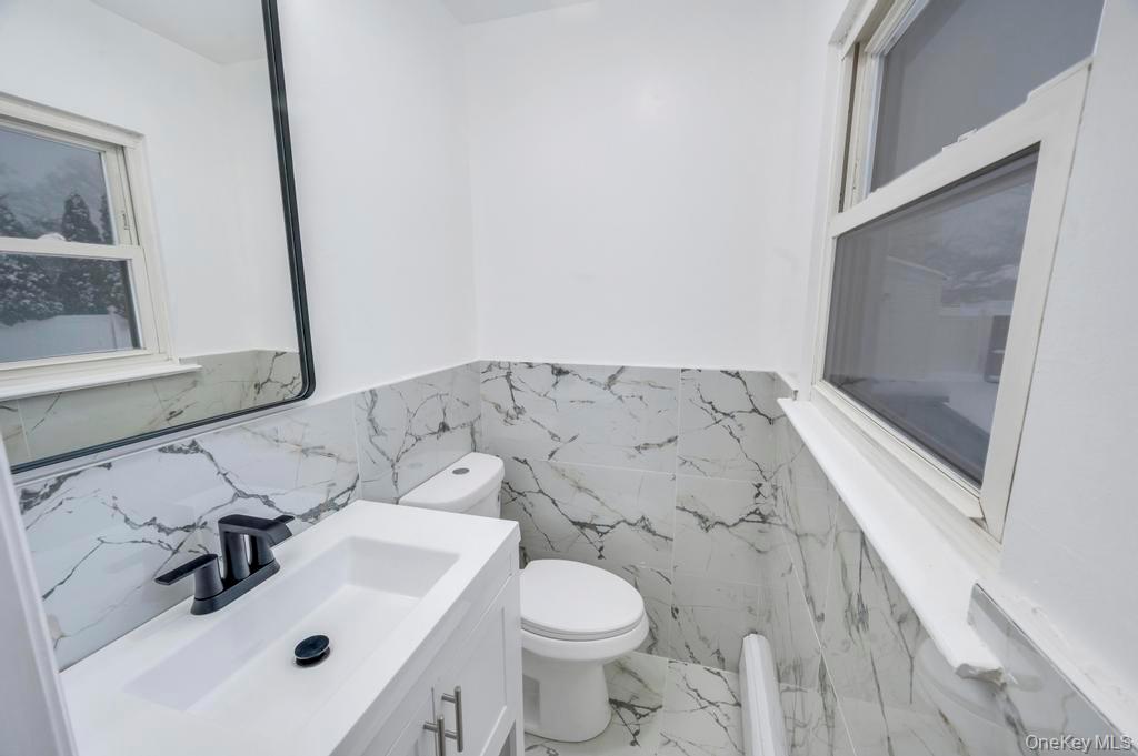 #19 photo, 90 Selden Boulevard, 东长岛 Centereach , NY 11720