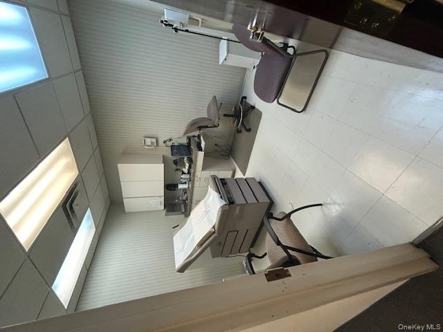 #4 photo, 8015 164th Street, كوينز Jamaica , NY 11432