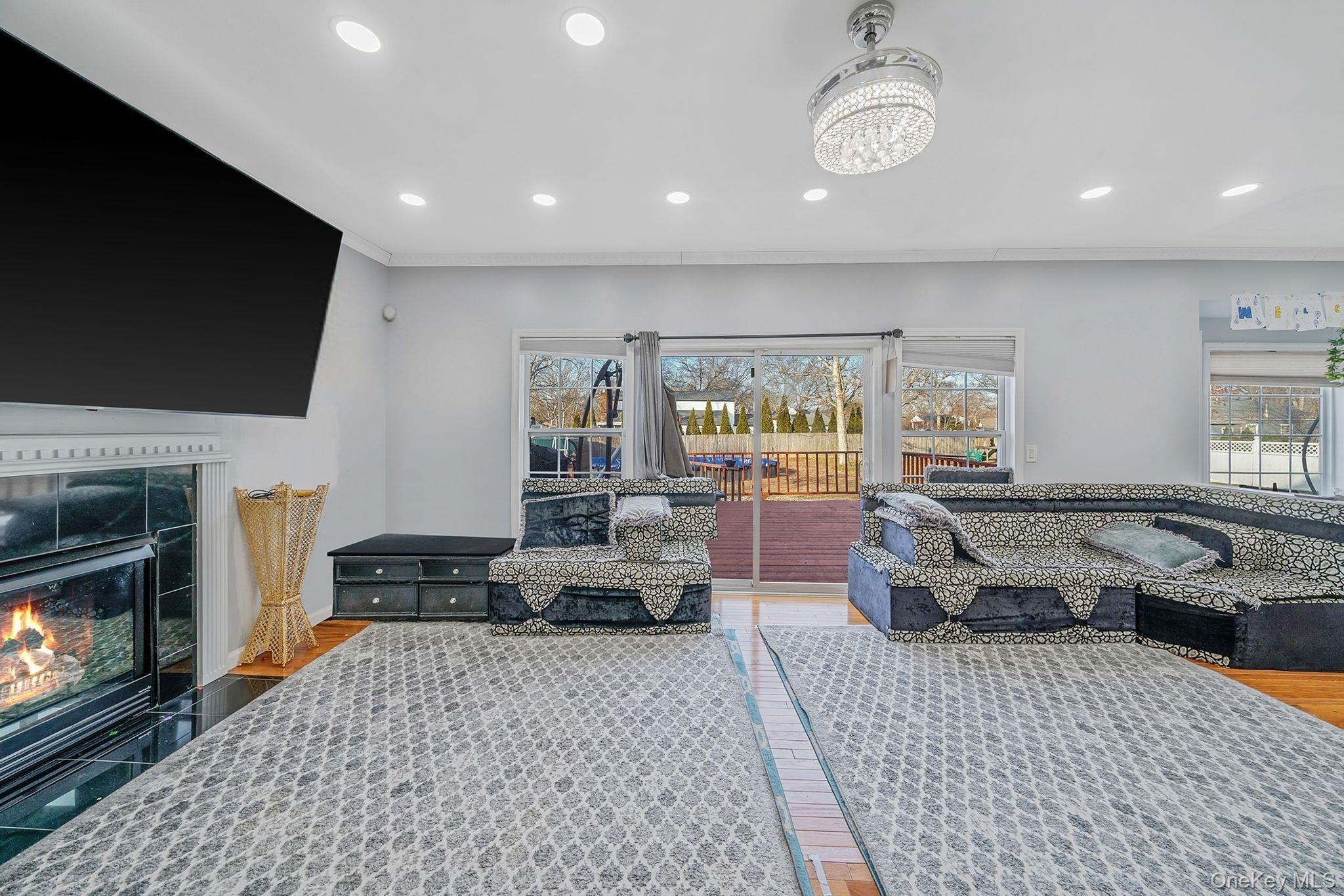 #13 photo, 3 Liberty Place, Coram , NY 11727