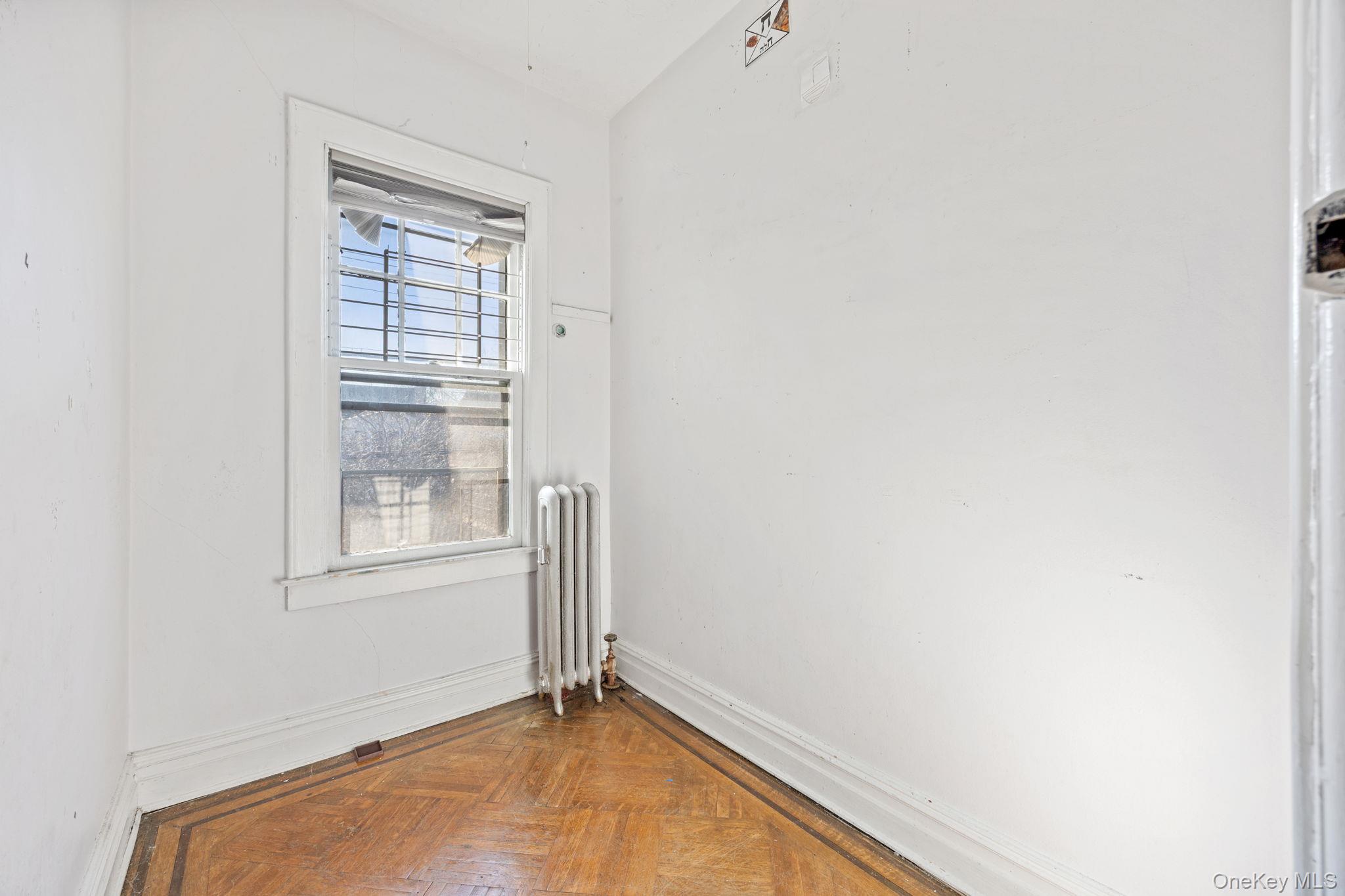 #20 photo, 2109 Avenue R, Brooklyn , NY 11229