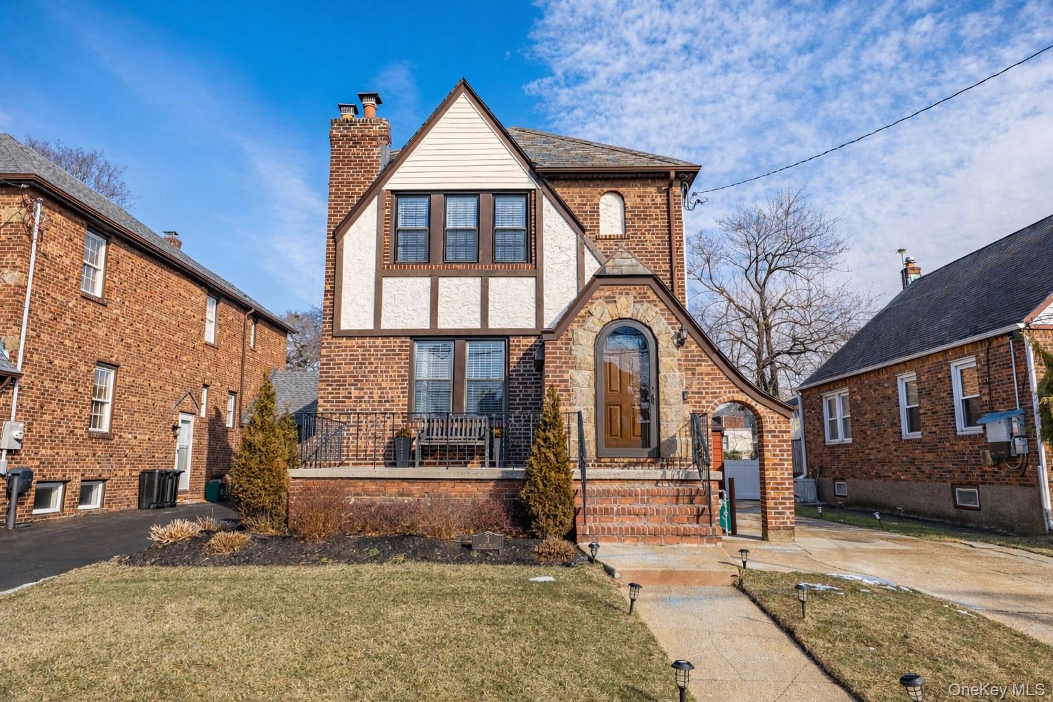 #1 photo, 3 Olive Place, Lynbrook , NY 11563