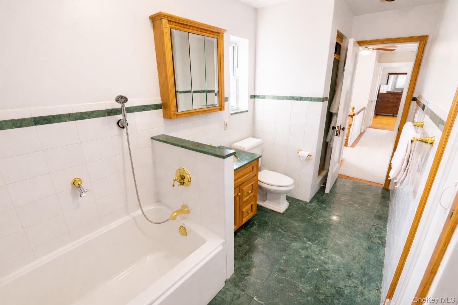 #14 photo, 3 Olive Place, Lynbrook , NY 11563