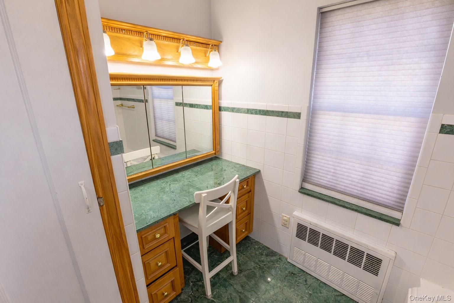 #15 photo, 3 Olive Place, Lynbrook , NY 11563