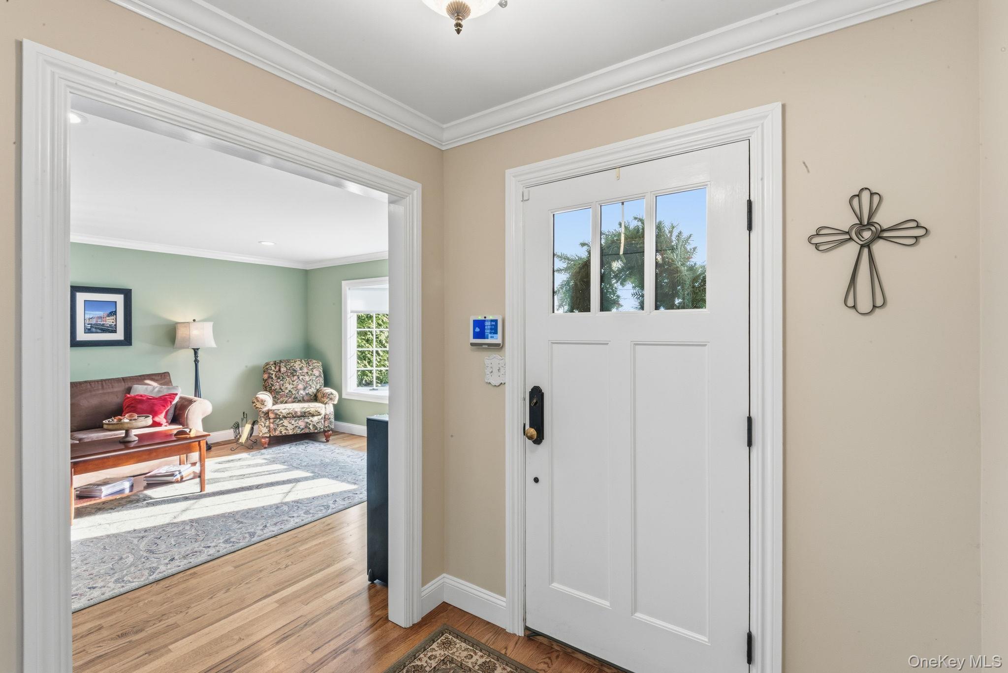 #10 photo, 11 Oxford Street, Northport , NY 11768