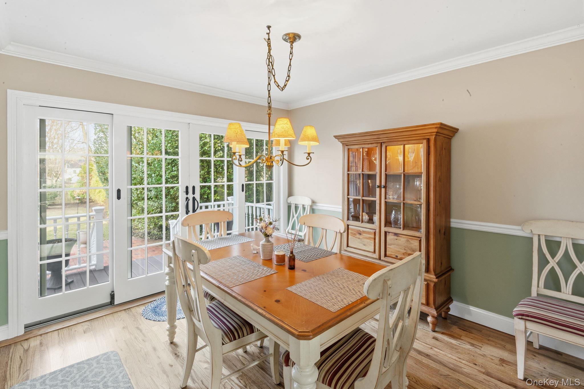 #17 photo, 11 Oxford Street, Northport , NY 11768