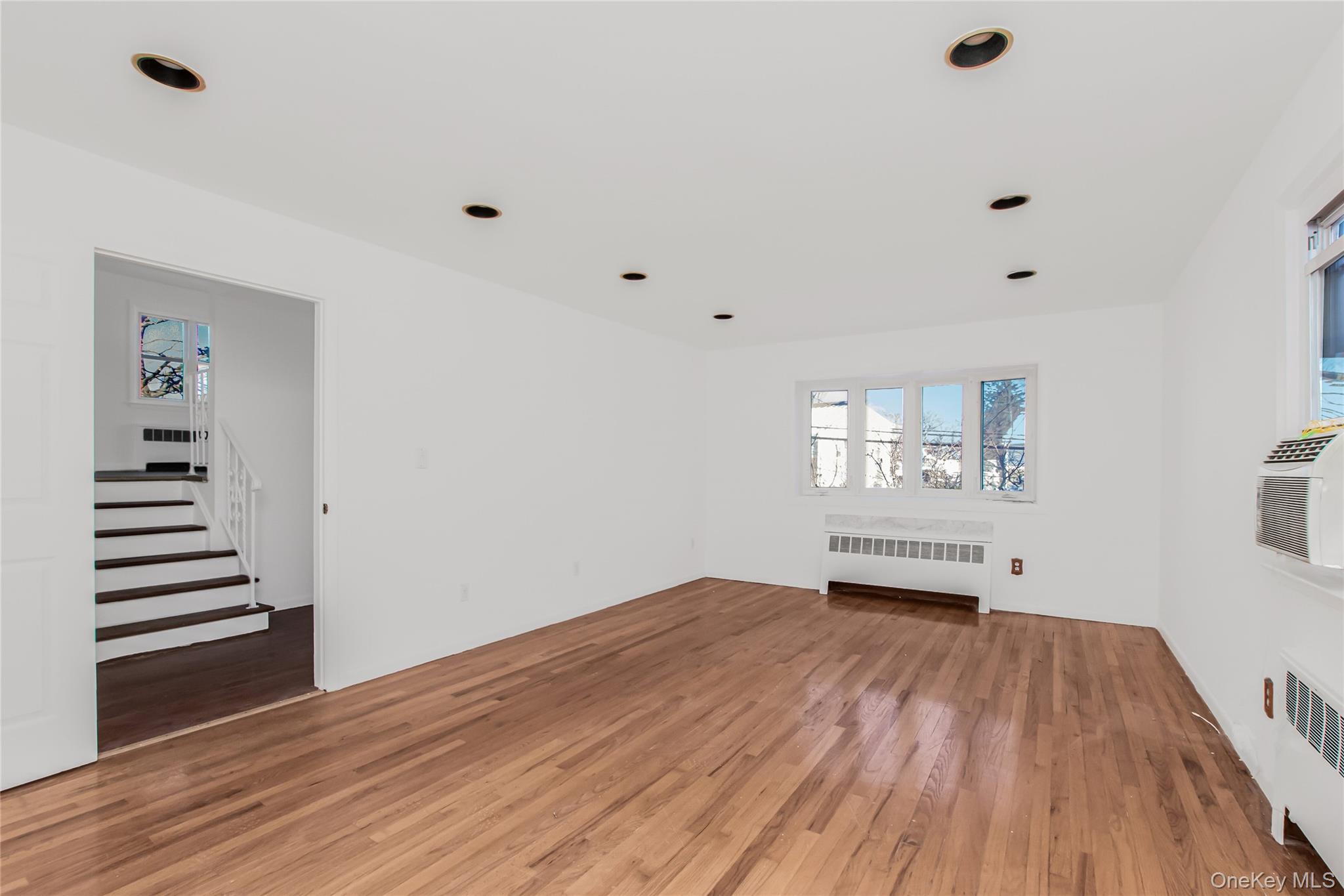 #3 photo, Yonkers, Yonkers , NY 10705