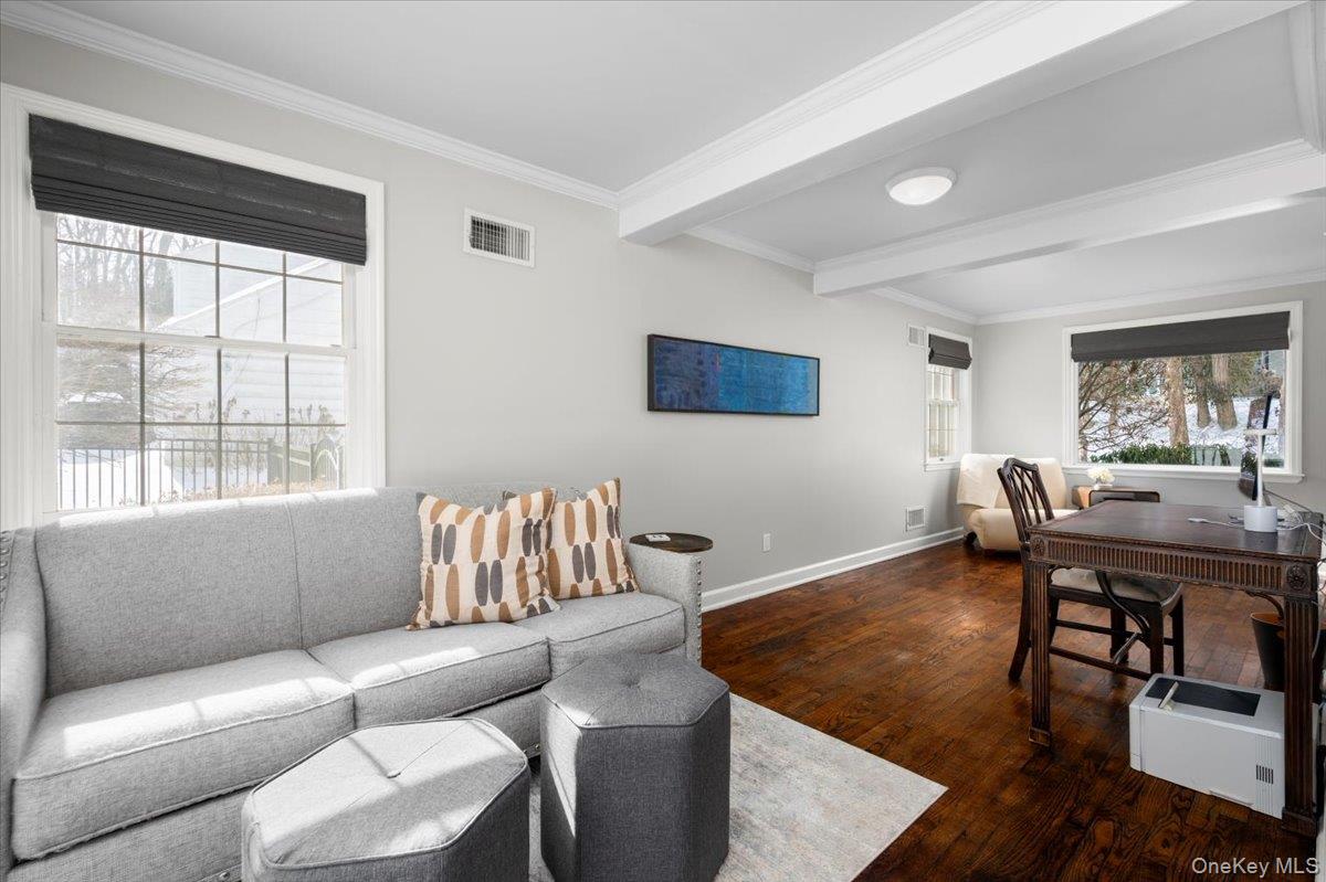 #11 photo, 25 Bonnie Way, Larchmont , NY 10538