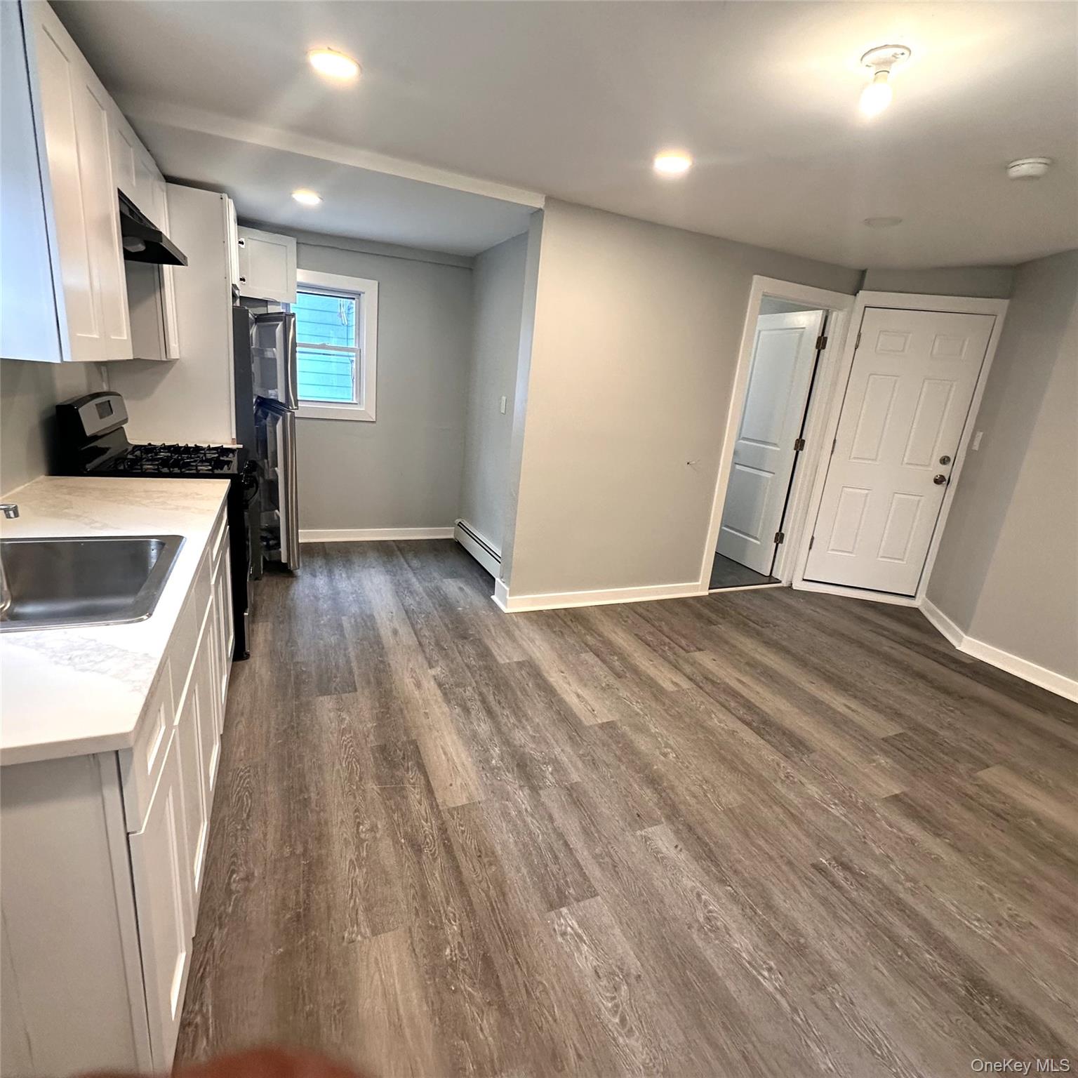 #4 photo, 122 Garden Street, Poughkeepsie , NY 12601