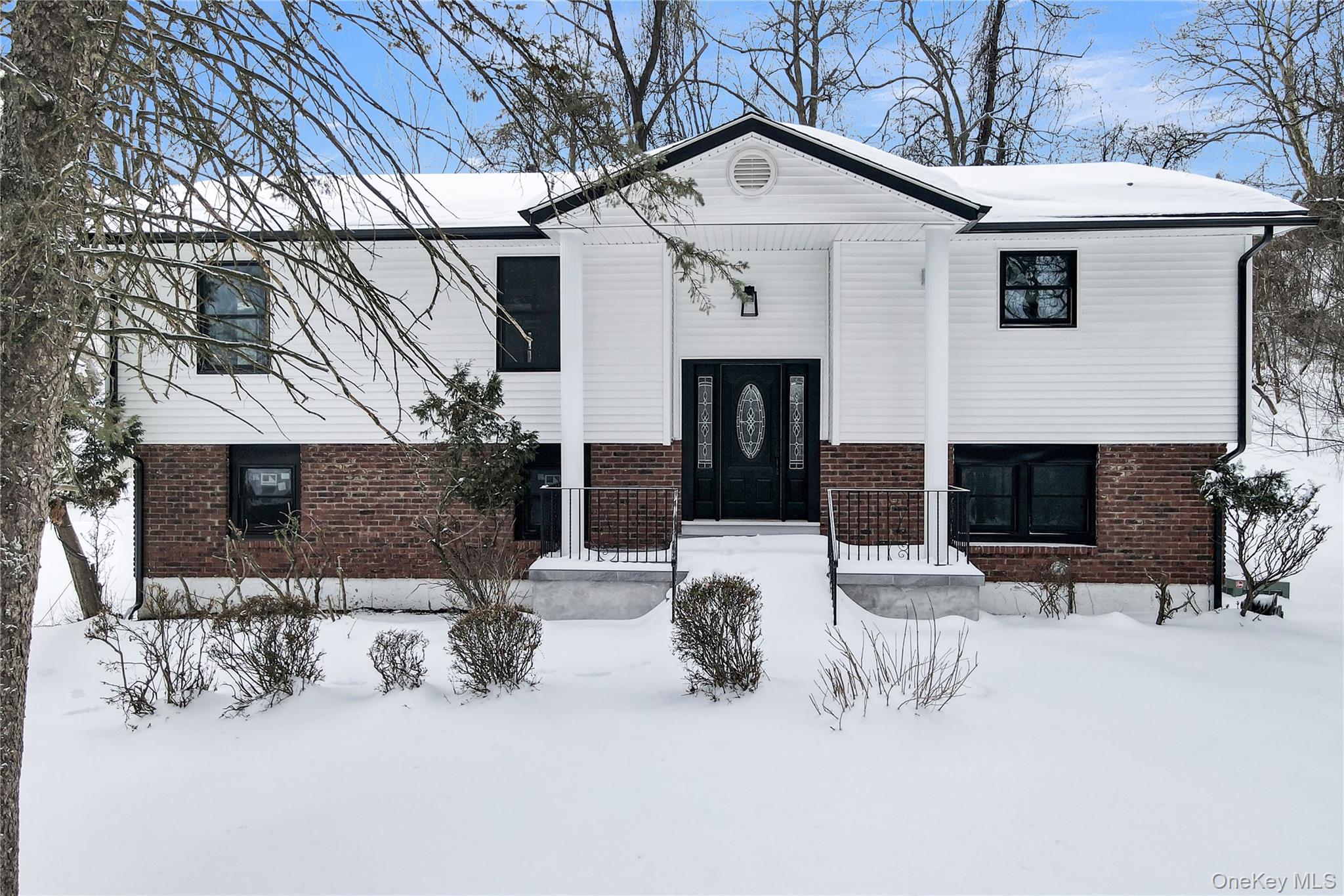 #1 photo, 2 Chapel Court, Orangeburg , NY 10962