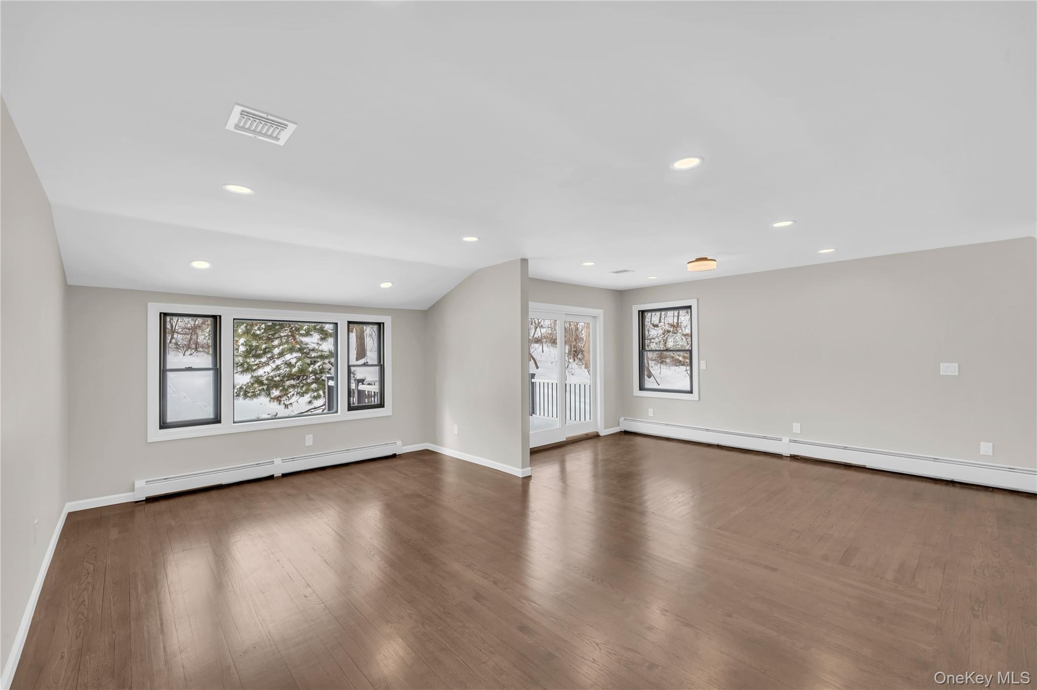 #11 photo, 2 Chapel Court, Orangeburg , NY 10962