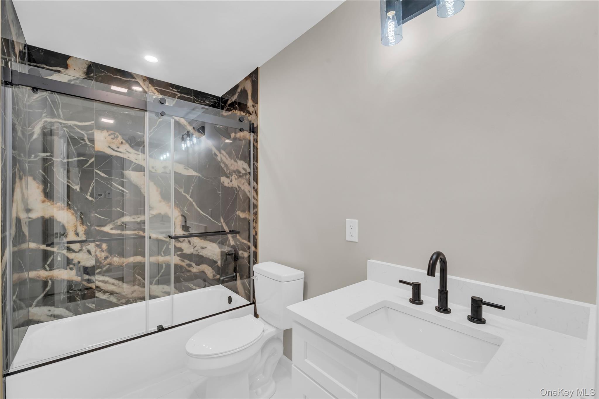 #18 photo, 2 Chapel Court, Orangeburg , NY 10962