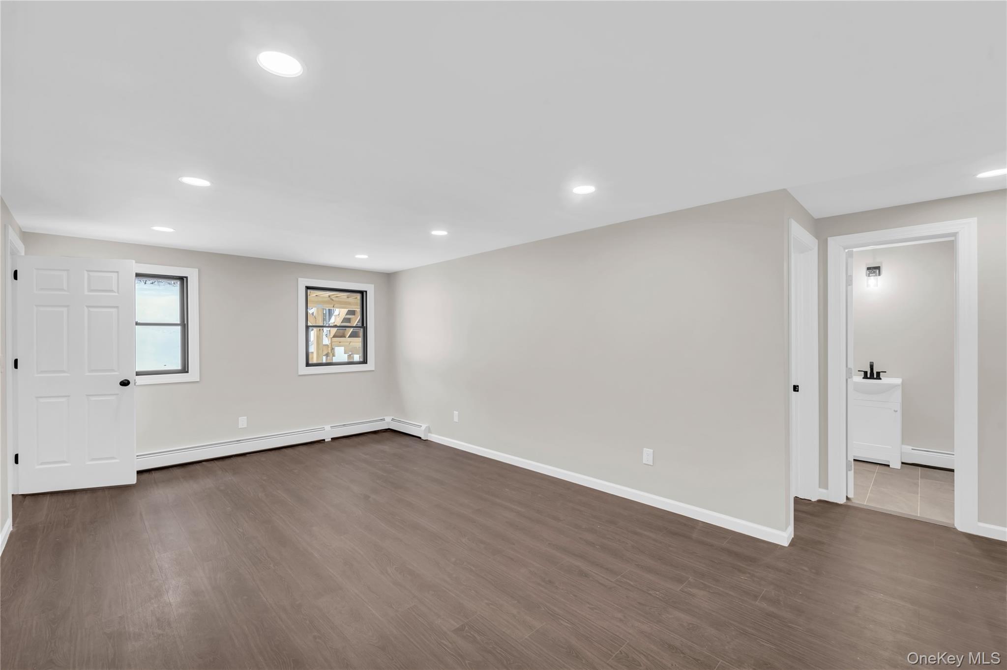 #20 photo, 2 Chapel Court, Orangeburg , NY 10962