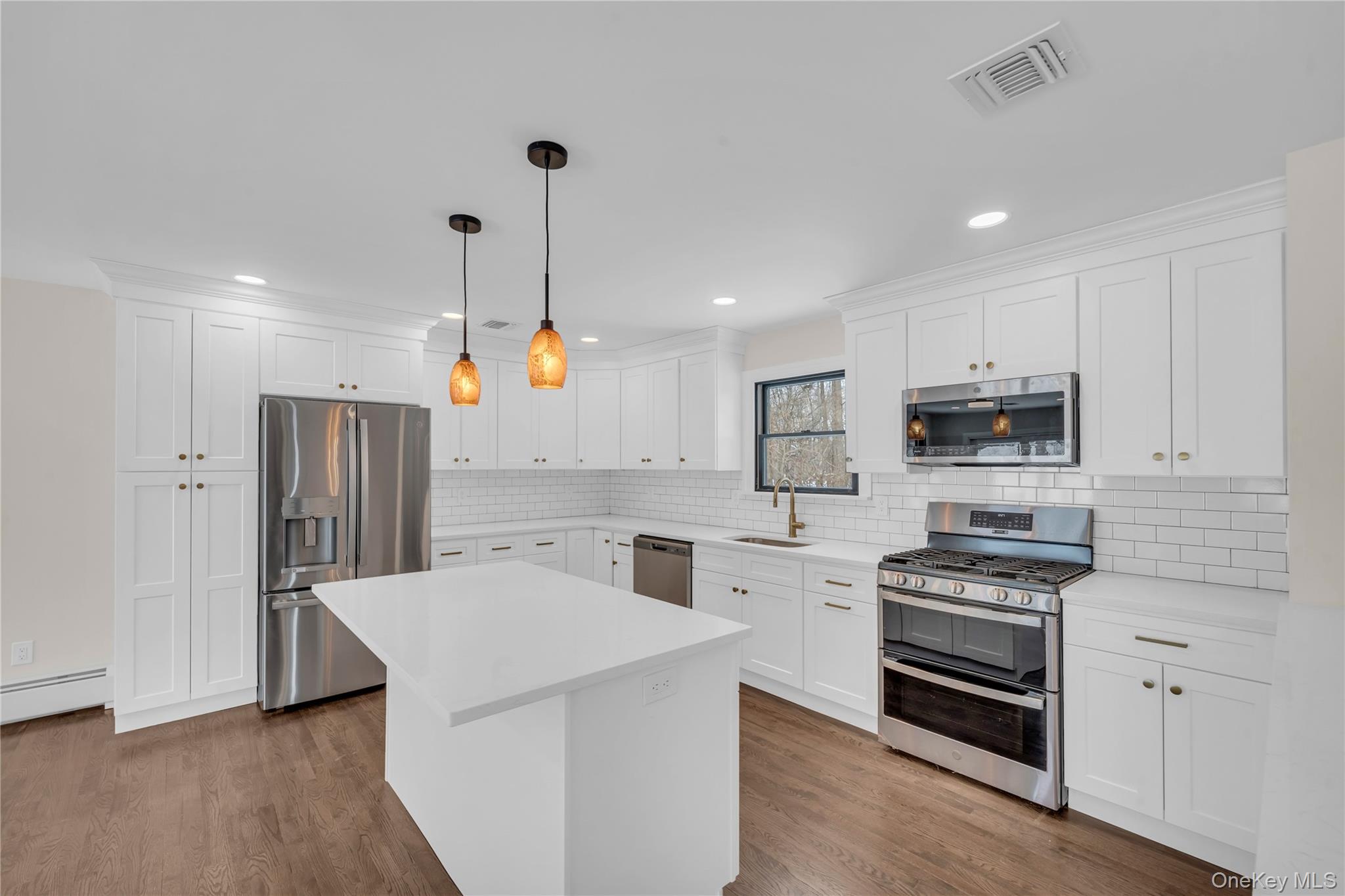 #7 photo, 2 Chapel Court, Orangeburg , NY 10962