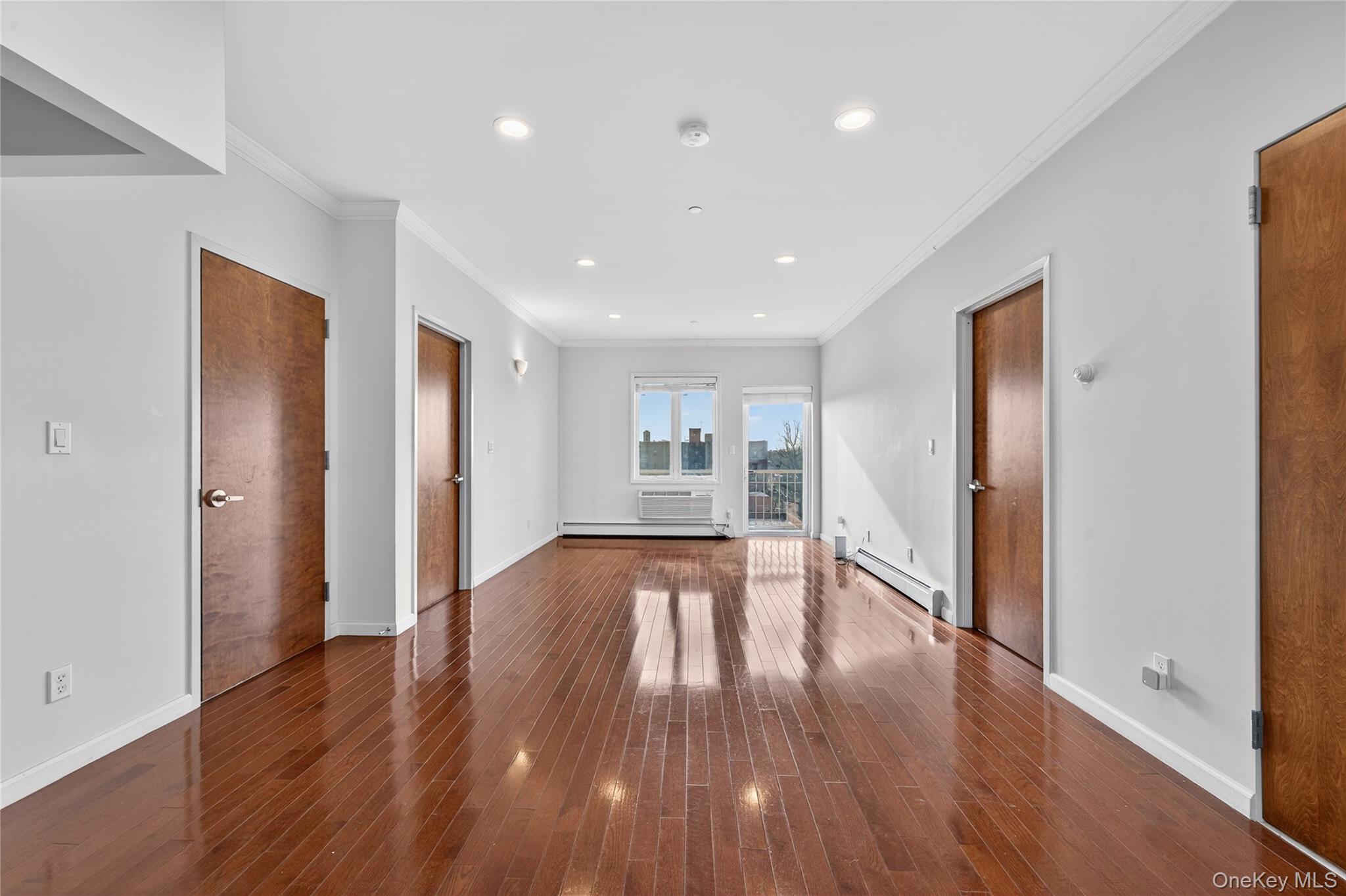 #2 photo, 149-06 Northern Boulevard, Flushing , NY 11354