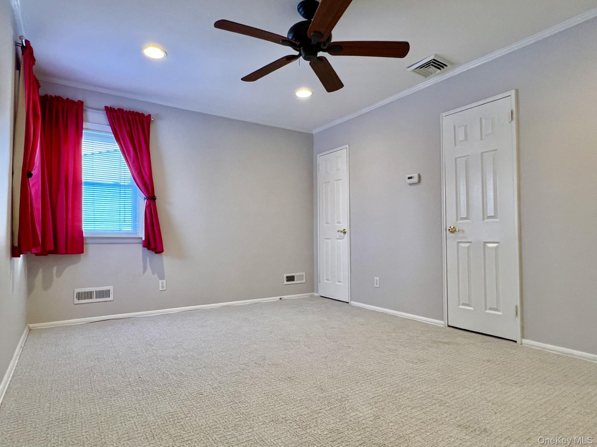 #6 photo, 34 Julliard Drive, Plainview , NY 11803