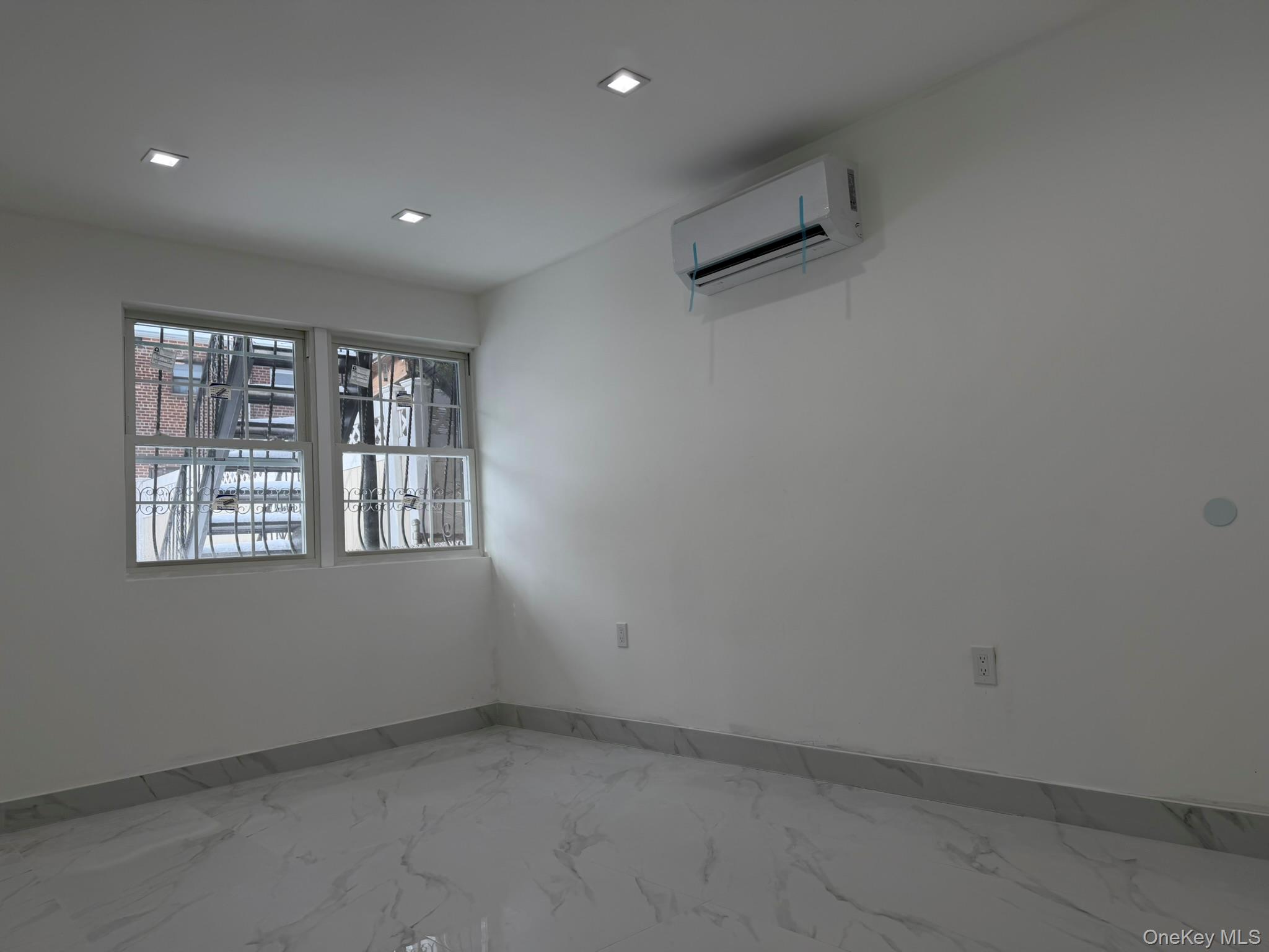 #5 photo, 48-10 66th Street, Woodside , NY 11377