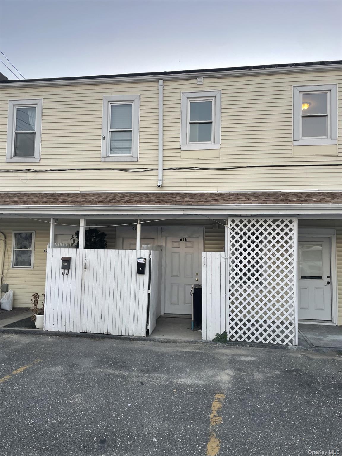 #1 photo, 61 Larkfield Road, East Northport , NY 11731