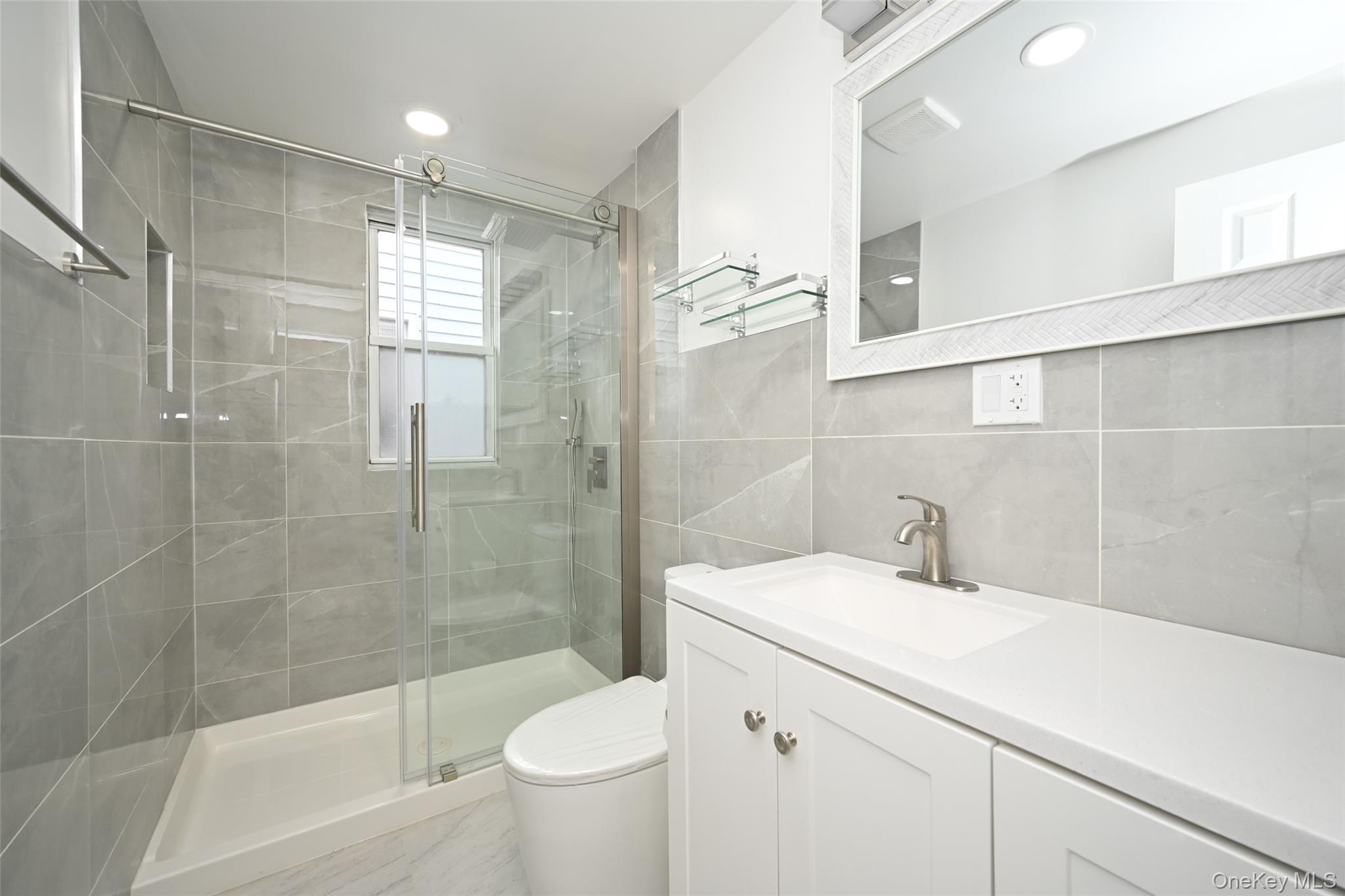 #14 photo, 10315 124th Street, Richmond Hill , NY 11419