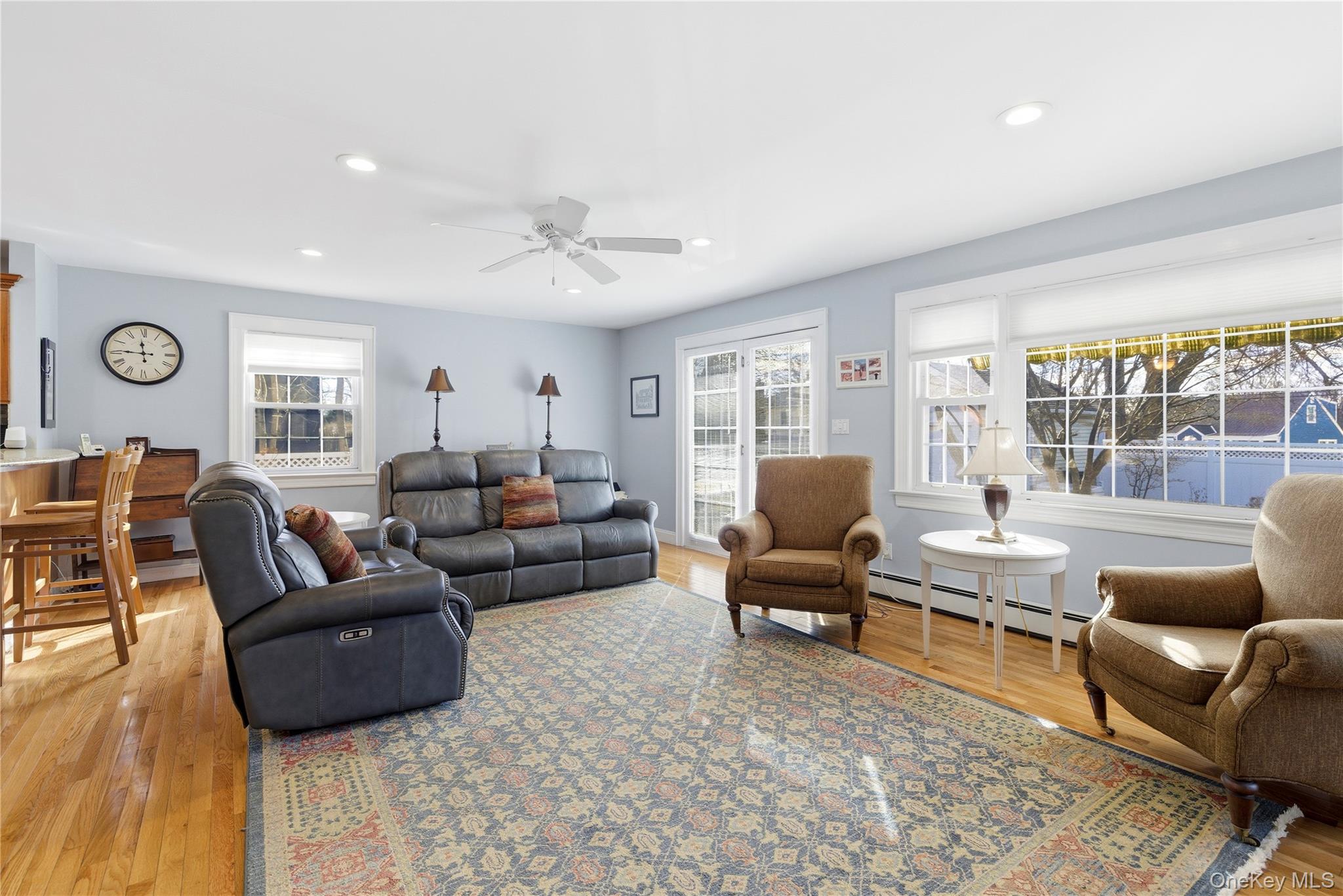 #14 photo, 29 Norwich Avenue, Lynbrook , NY 11563