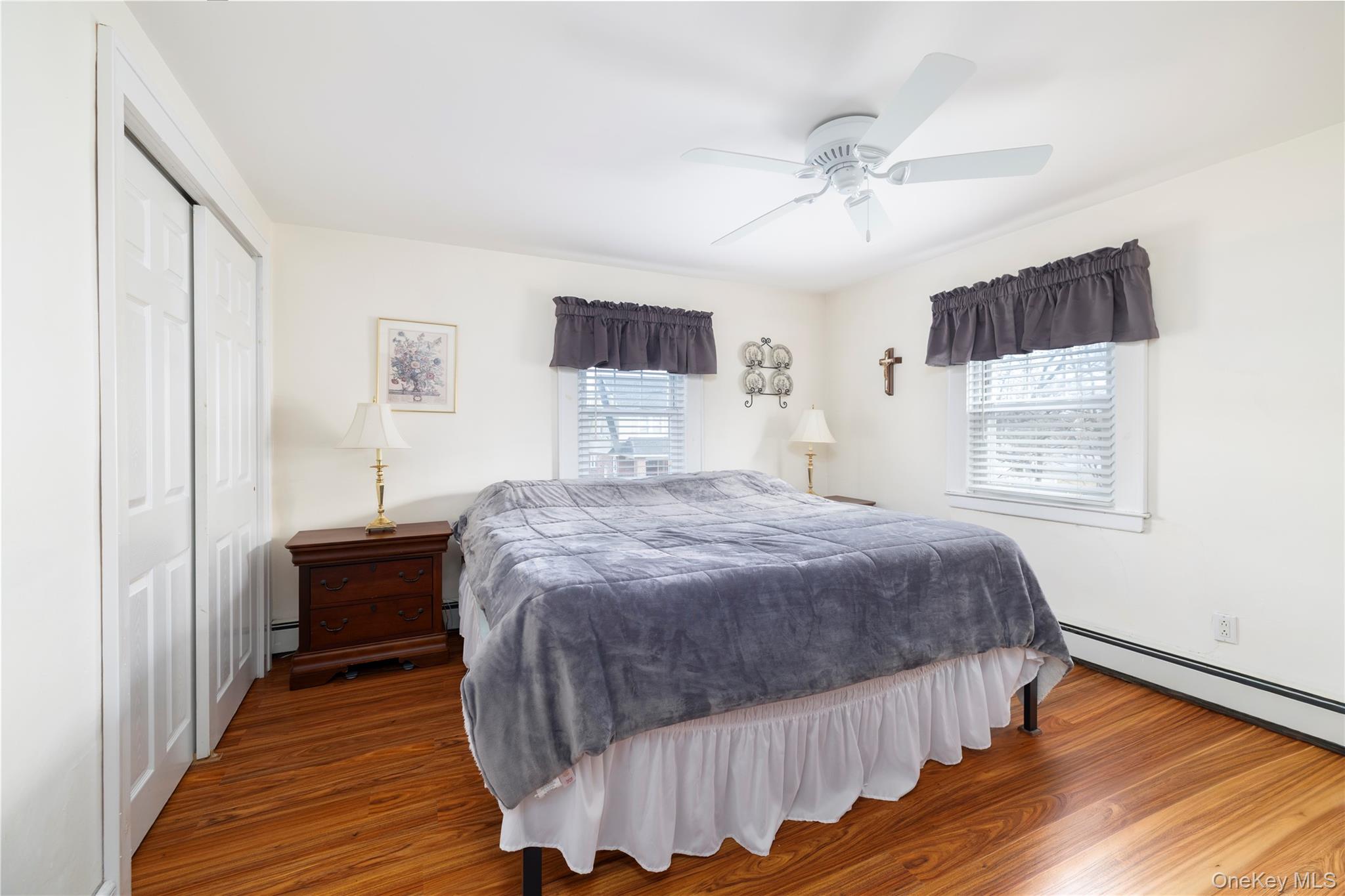 #20 photo, 29 Norwich Avenue, Lynbrook , NY 11563