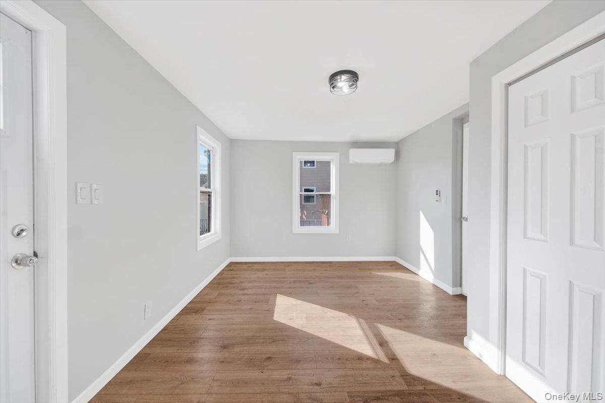 #12 photo, 216 Pugsley Avenue, Bronx , NY 10473