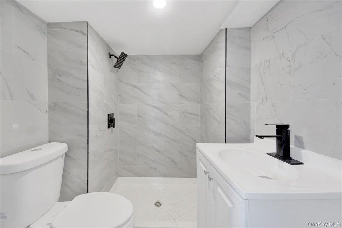 #13 photo, 216 Pugsley Avenue, Bronx , NY 10473