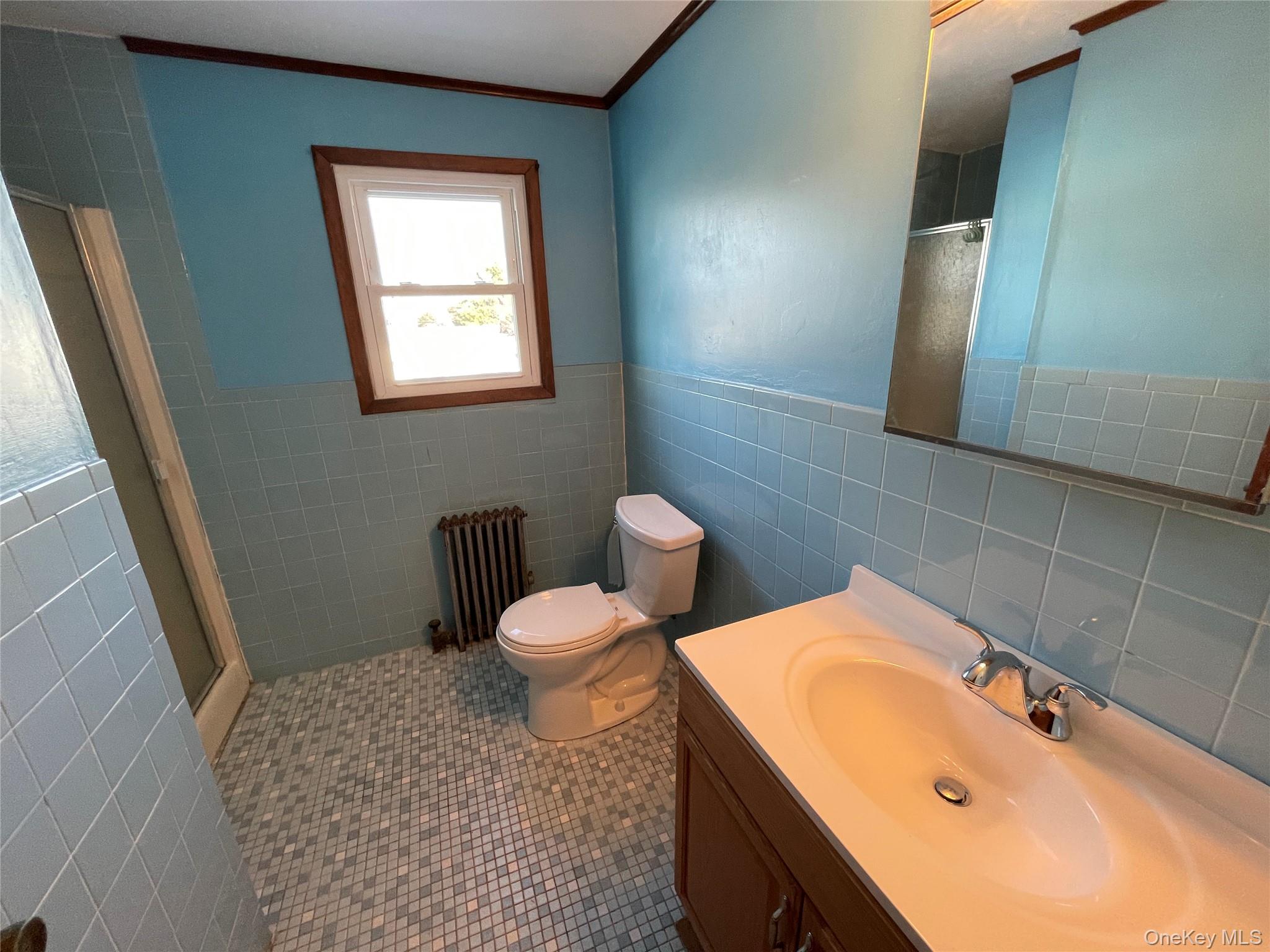 #19 photo, 20 Wyona Avenue, Lindenhurst , NY 11757