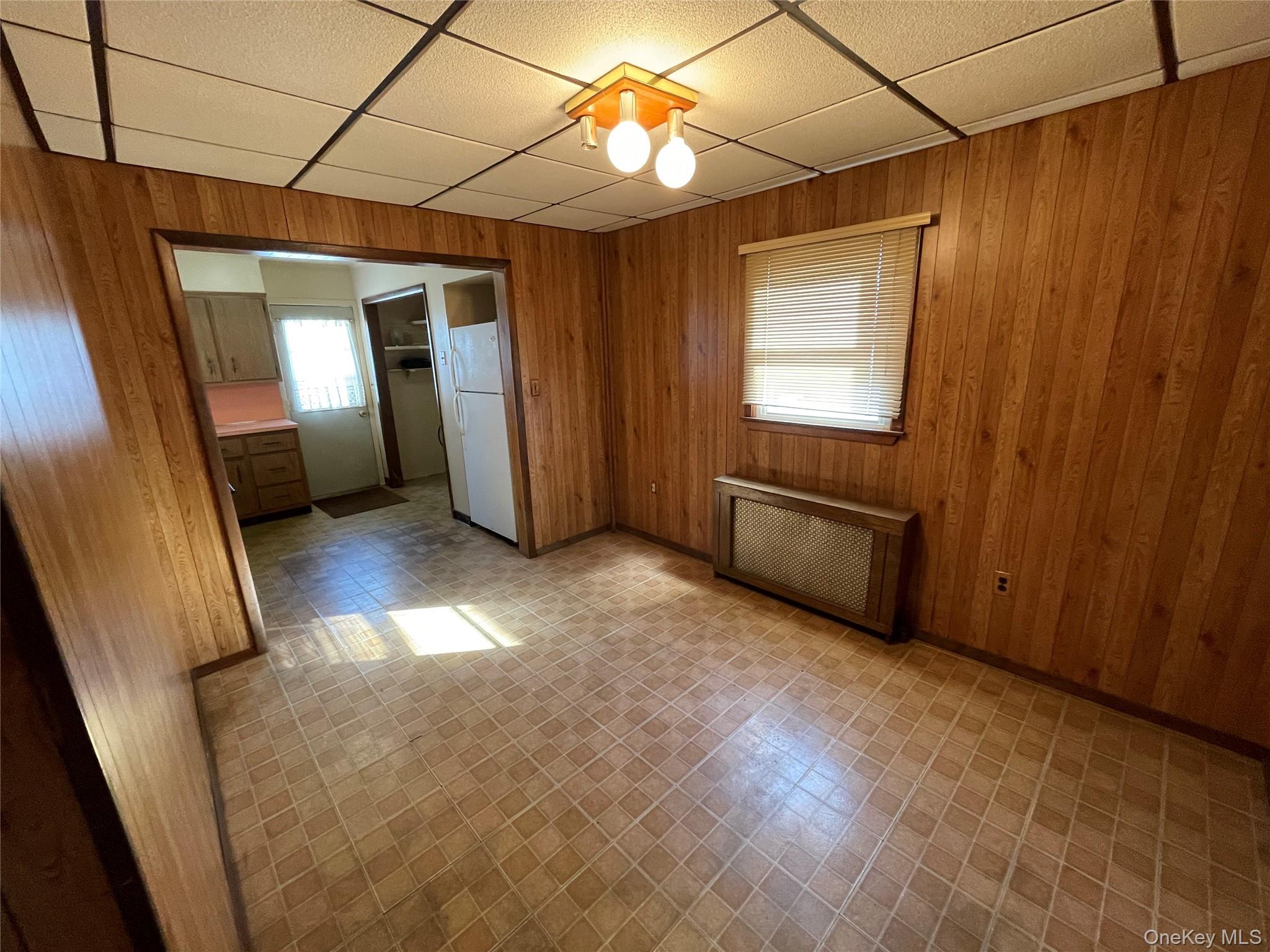 #4 photo, 20 Wyona Avenue, Lindenhurst , NY 11757