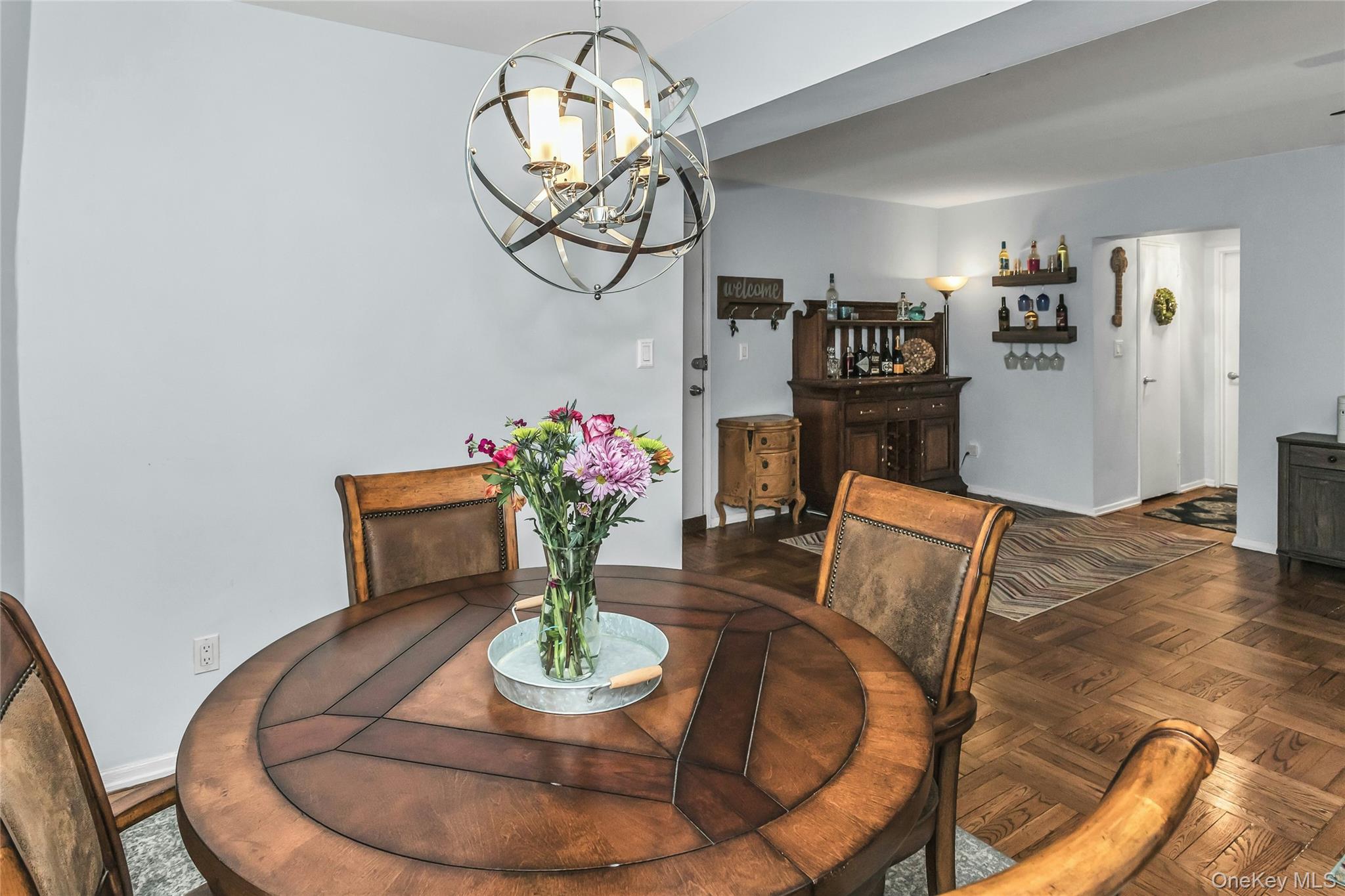 #14 photo, 200 Atlantic Avenue, 長島 Lynbrook , NY 11563