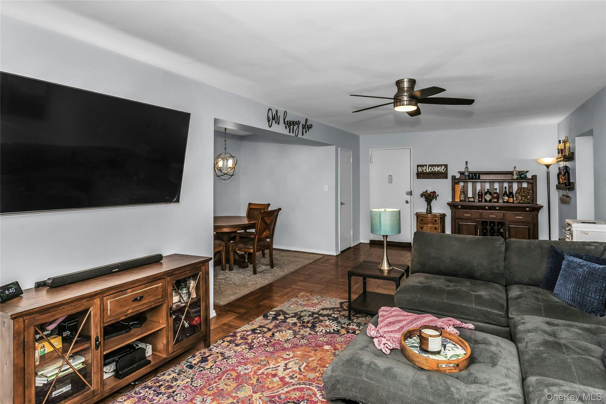 #8 photo, 200 Atlantic Avenue, 長島 Lynbrook , NY 11563