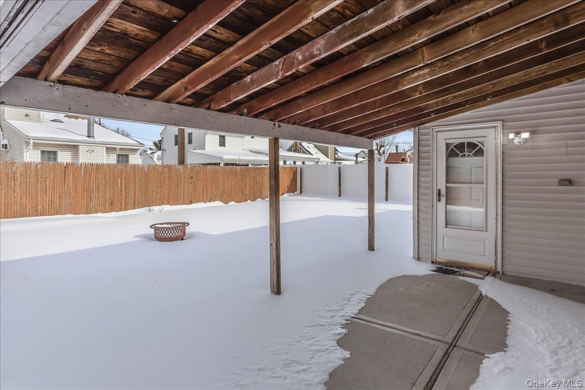 #20 photo, 2287 7th Street, East Meadow , NY 11554