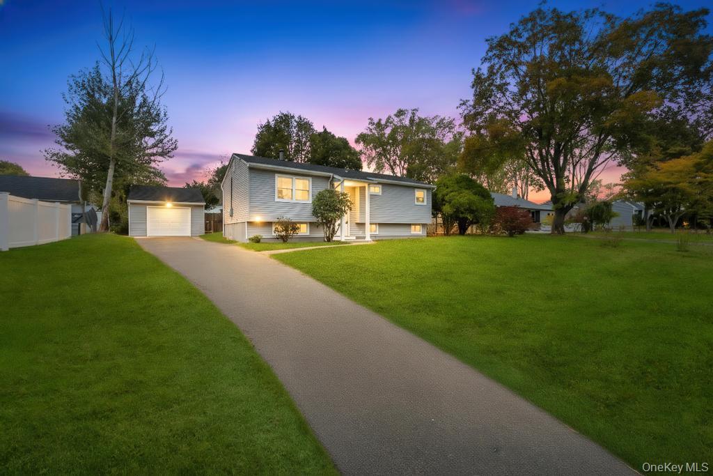 #3 photo, 3004 New London Avenue, Medford , NY 11763