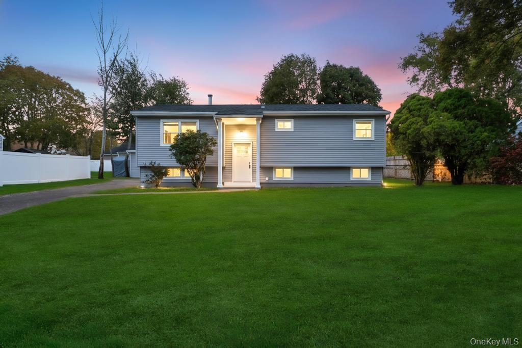 #4 photo, 3004 New London Avenue, Medford , NY 11763