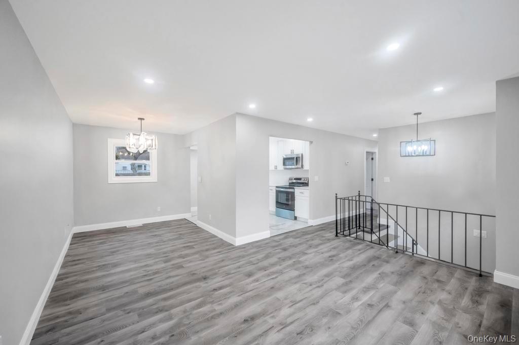 #8 photo, 3004 New London Avenue, Medford , NY 11763