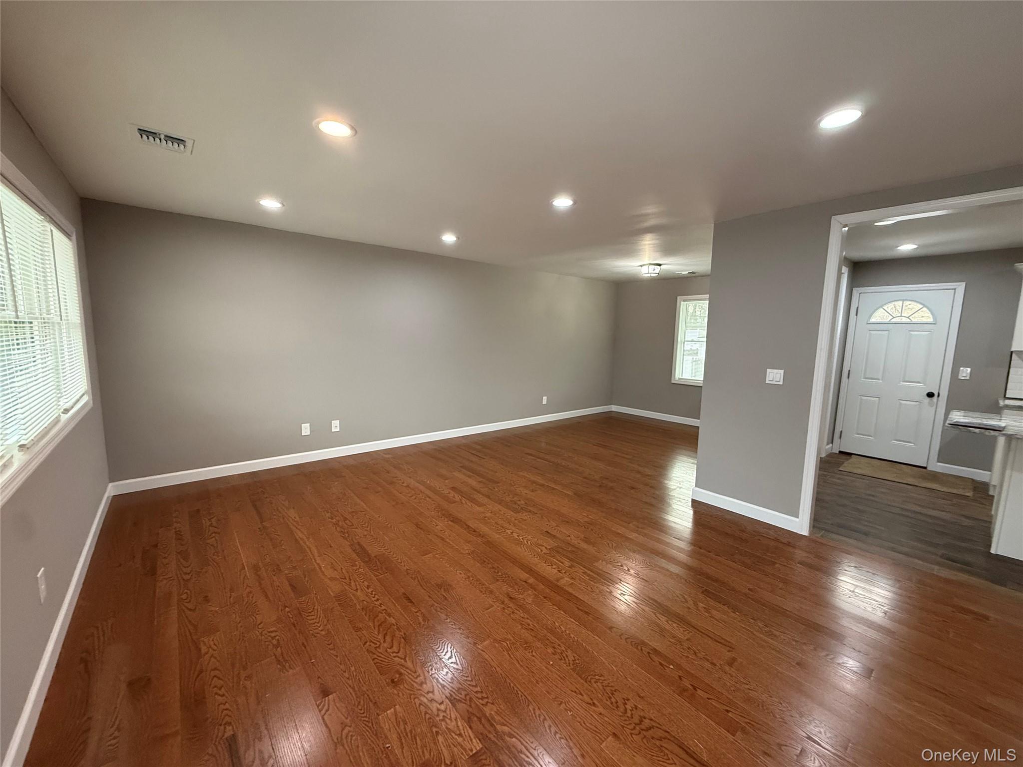 #4 photo, 1068 Connetquot Avenue, Central Islip , NY 11722