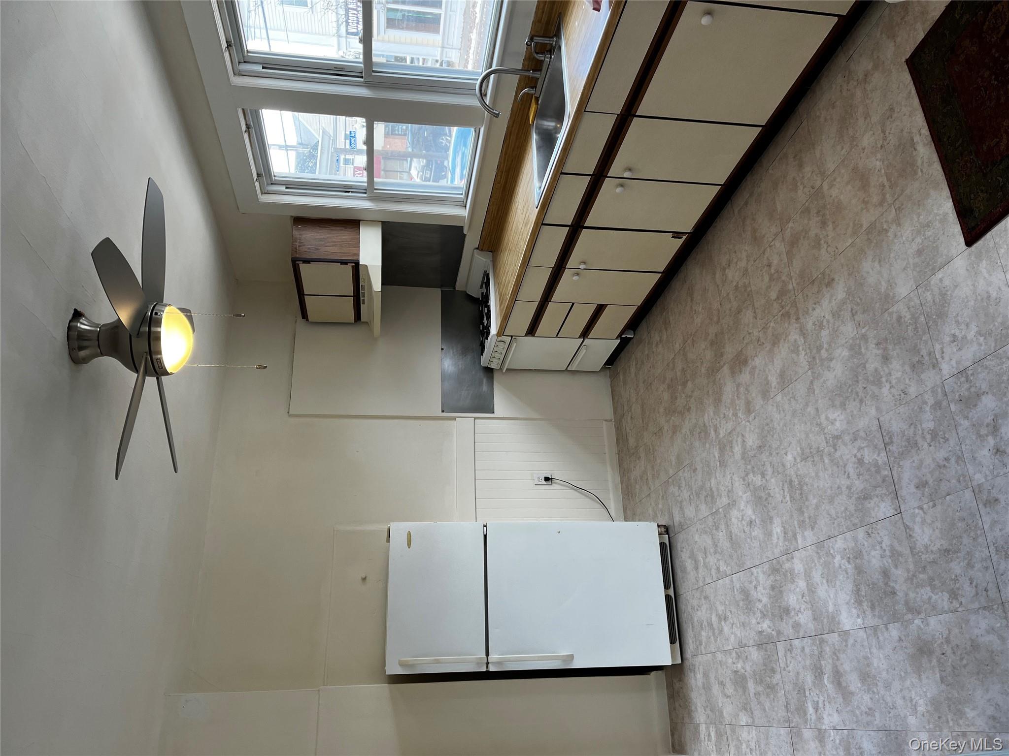 #5 photo, 1A Second Ave East Islip Ave, East Islip , NY 11730