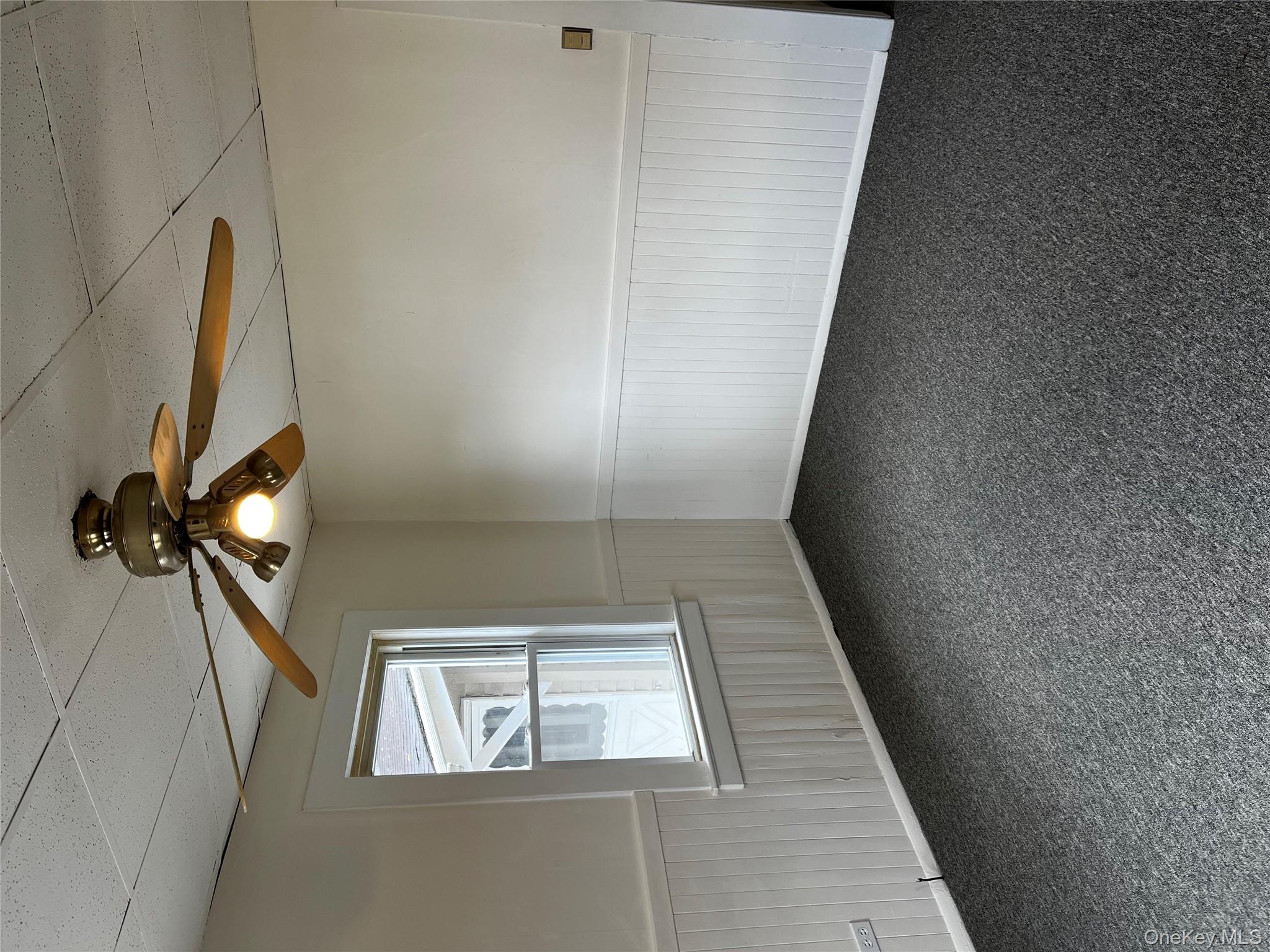 #7 photo, 1A Second Ave East Islip Ave, East Islip , NY 11730