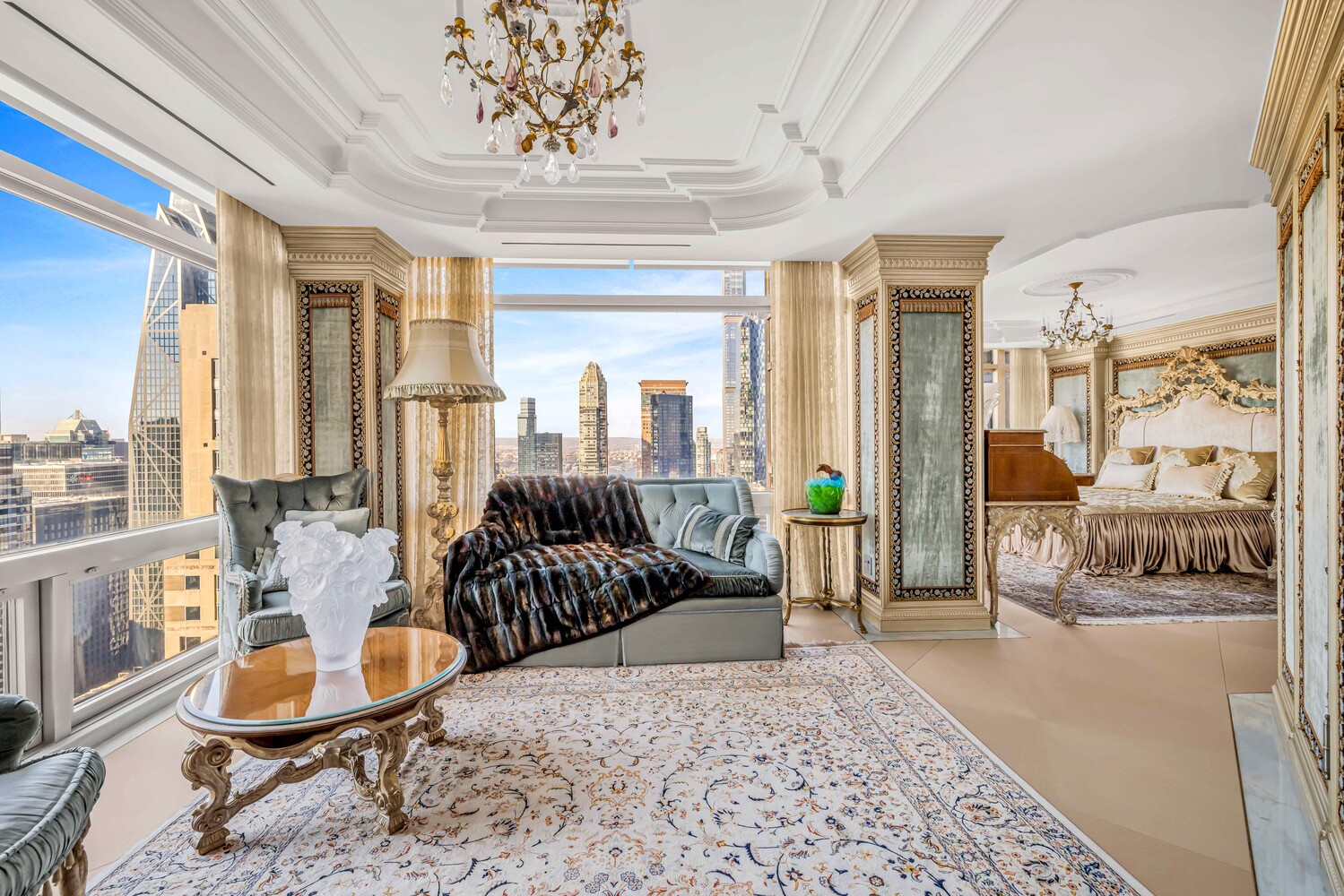 #7 photo, 721 5TH Avenue, Midtown East , NY 10022