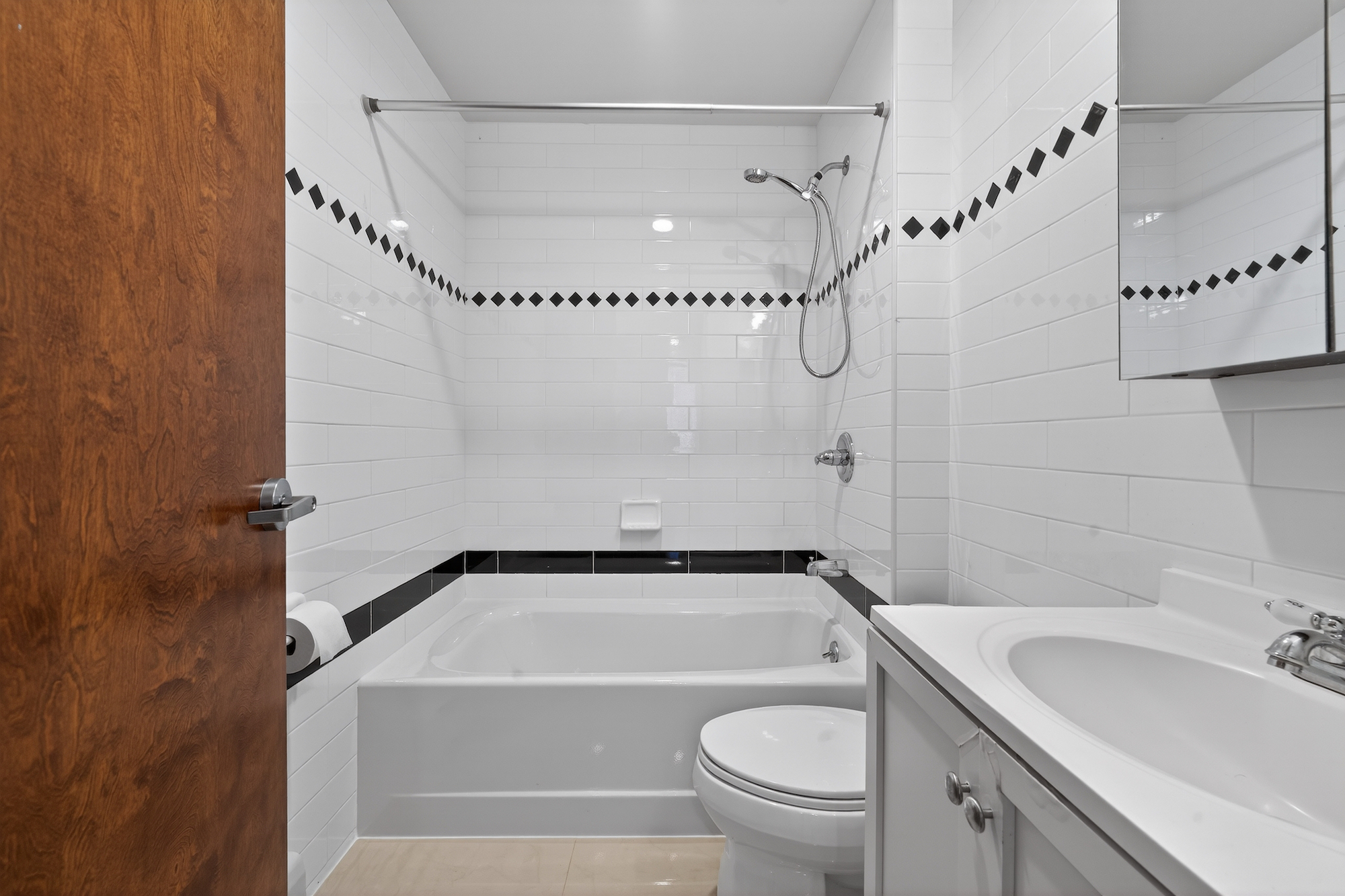 #19 photo, Flushing, Flushing , NY 11354