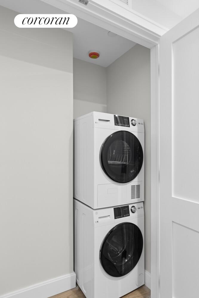 #8 photo, Brooklyn, Williamsburg , NY 11211