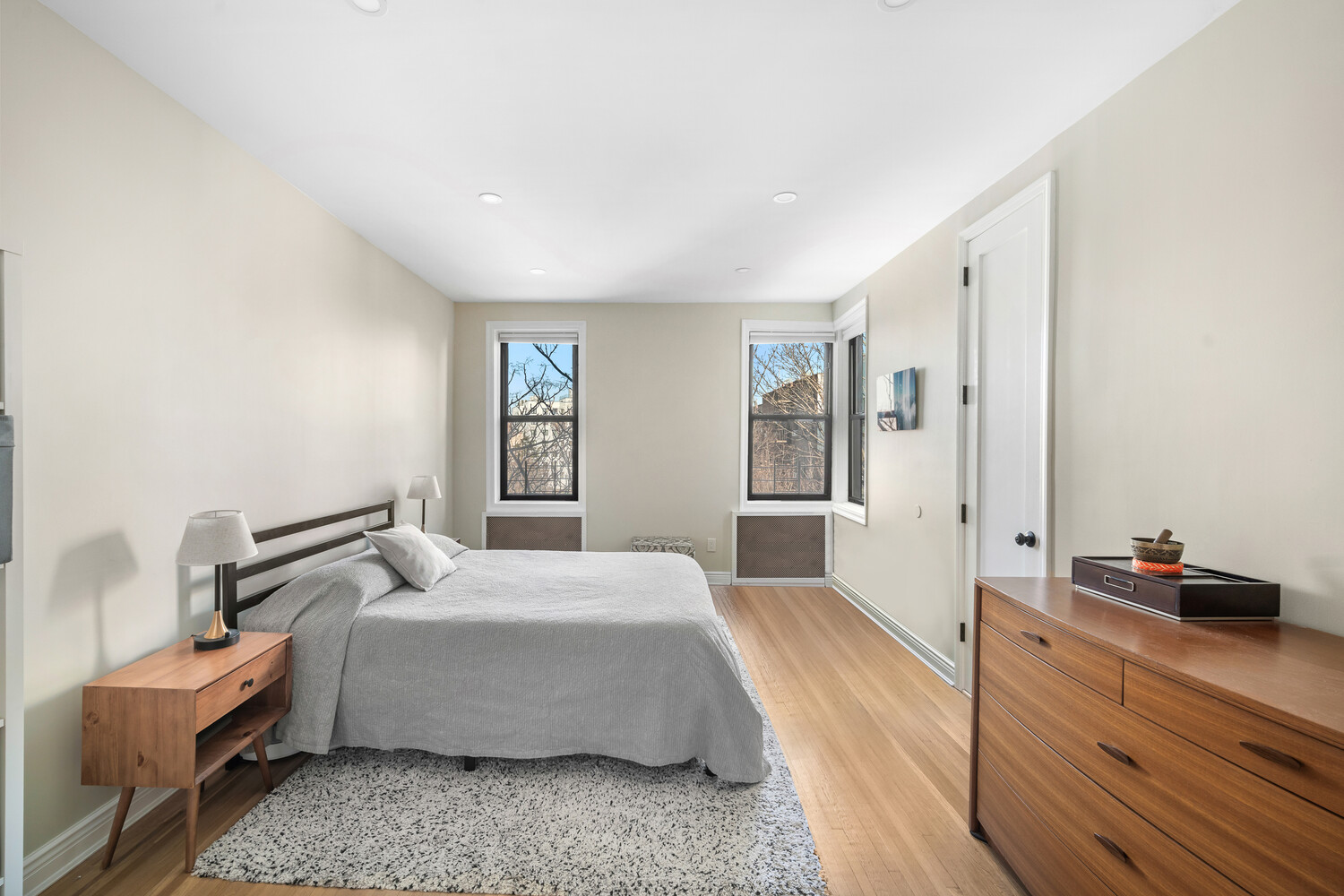 #6 photo, 1701 ALBEMARLE Road, Prospect Park South , NY 11226