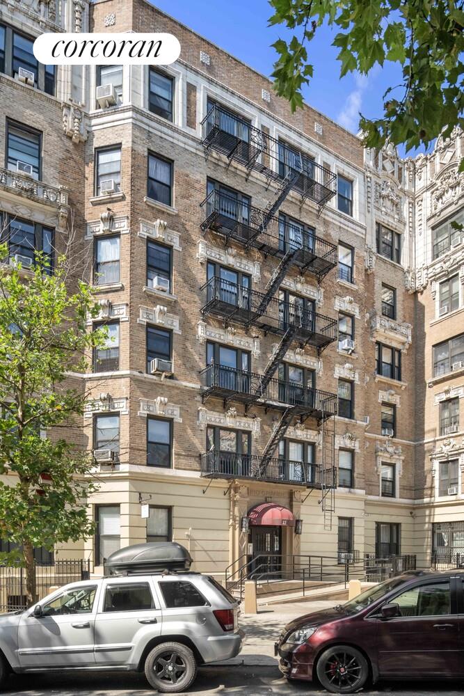 #15 photo, 15 FORT WASHINGTON Avenue, मैनहटन Washington Heights , NY 10032