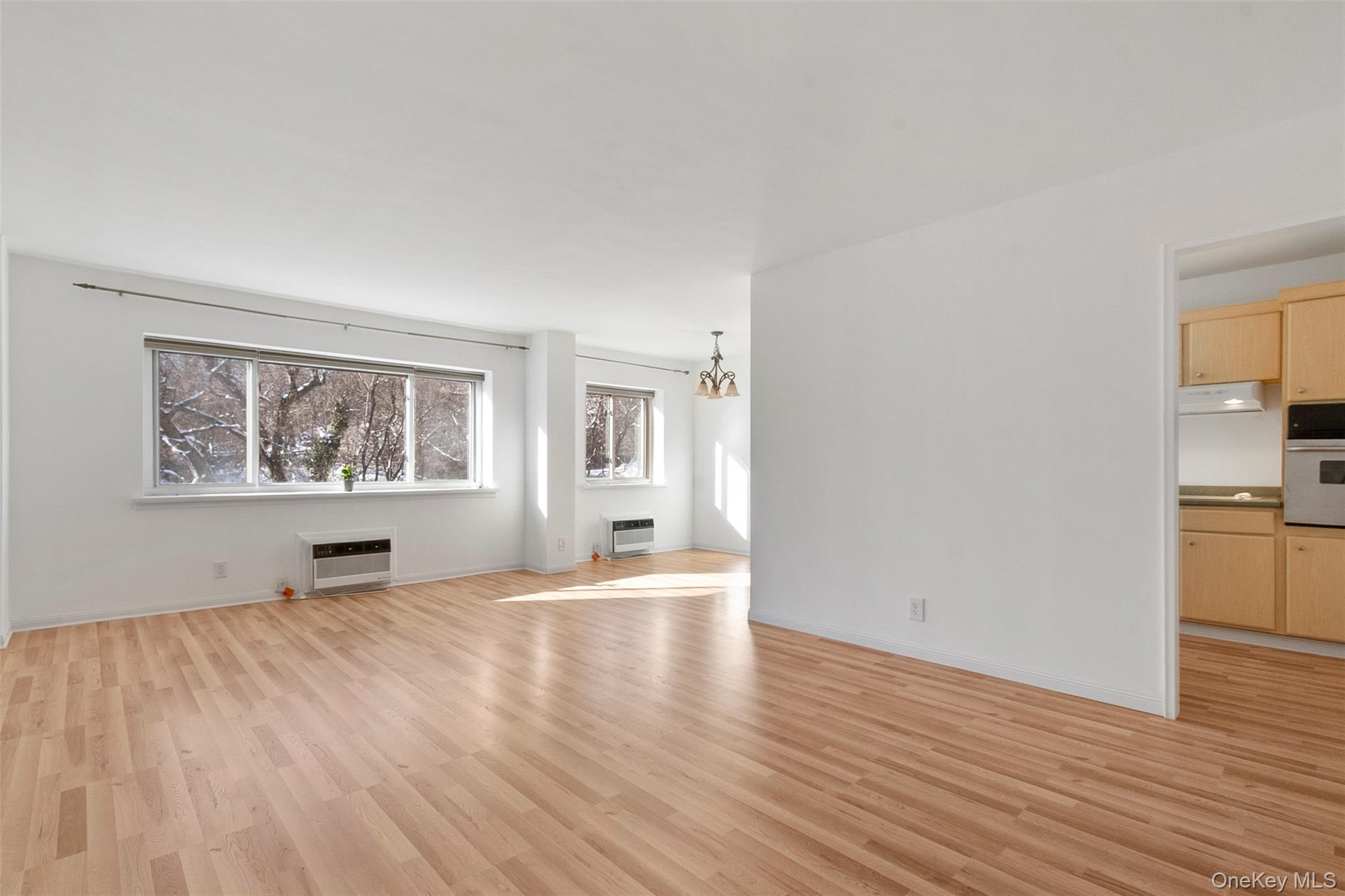 #2 photo, 412 Benedict Avenue, Tarrytown , NY 10591