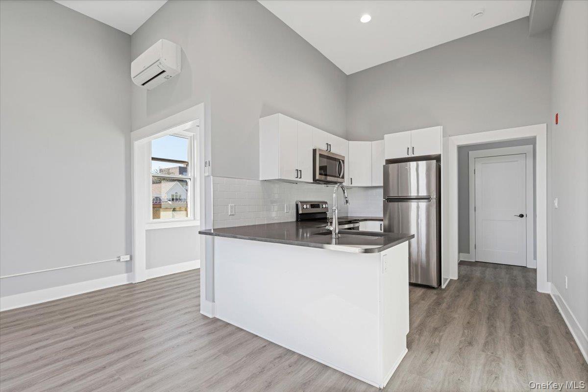 #5 photo, 47 Beekman Avenue, Sleepy Hollow , NY 10591