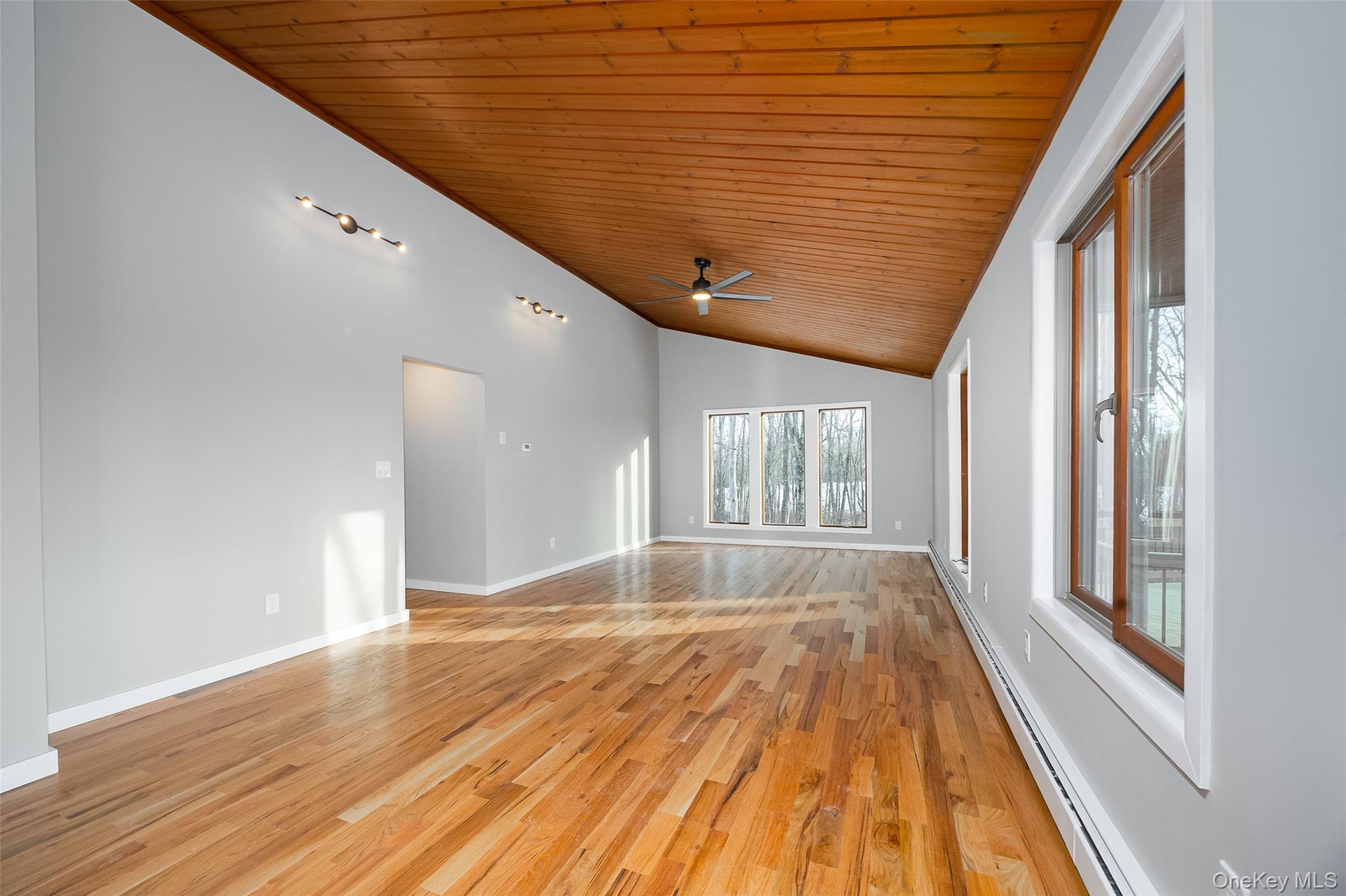 #14 photo, 261 Freedom Road, Pleasant Valley , NY 12569