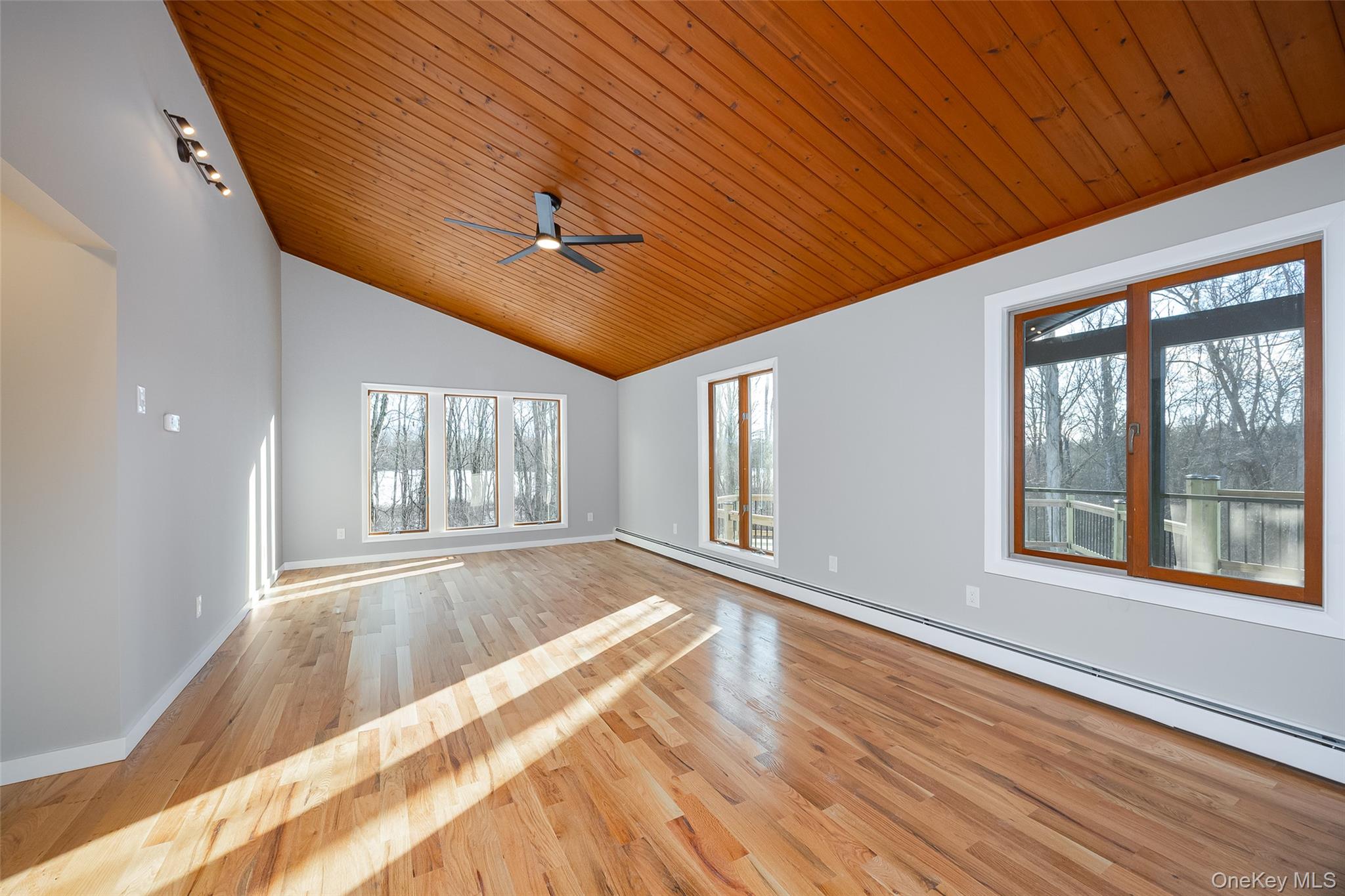 #16 photo, 261 Freedom Road, Pleasant Valley , NY 12569