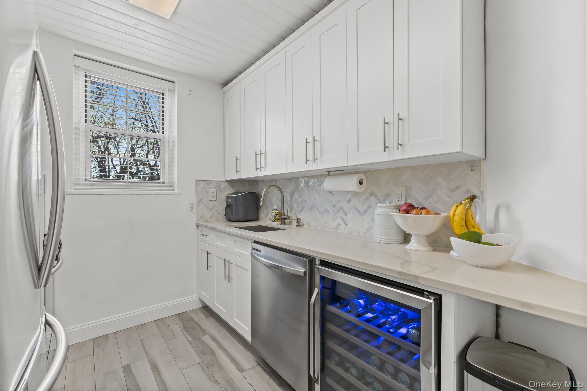 #4 photo, 1350 Midland Avenue, Bronxville , NY 10708