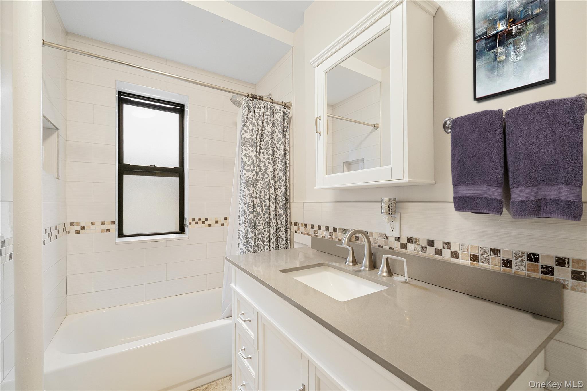 #13 photo, 604 Tompkins Avenue, Mamaroneck , NY 10543